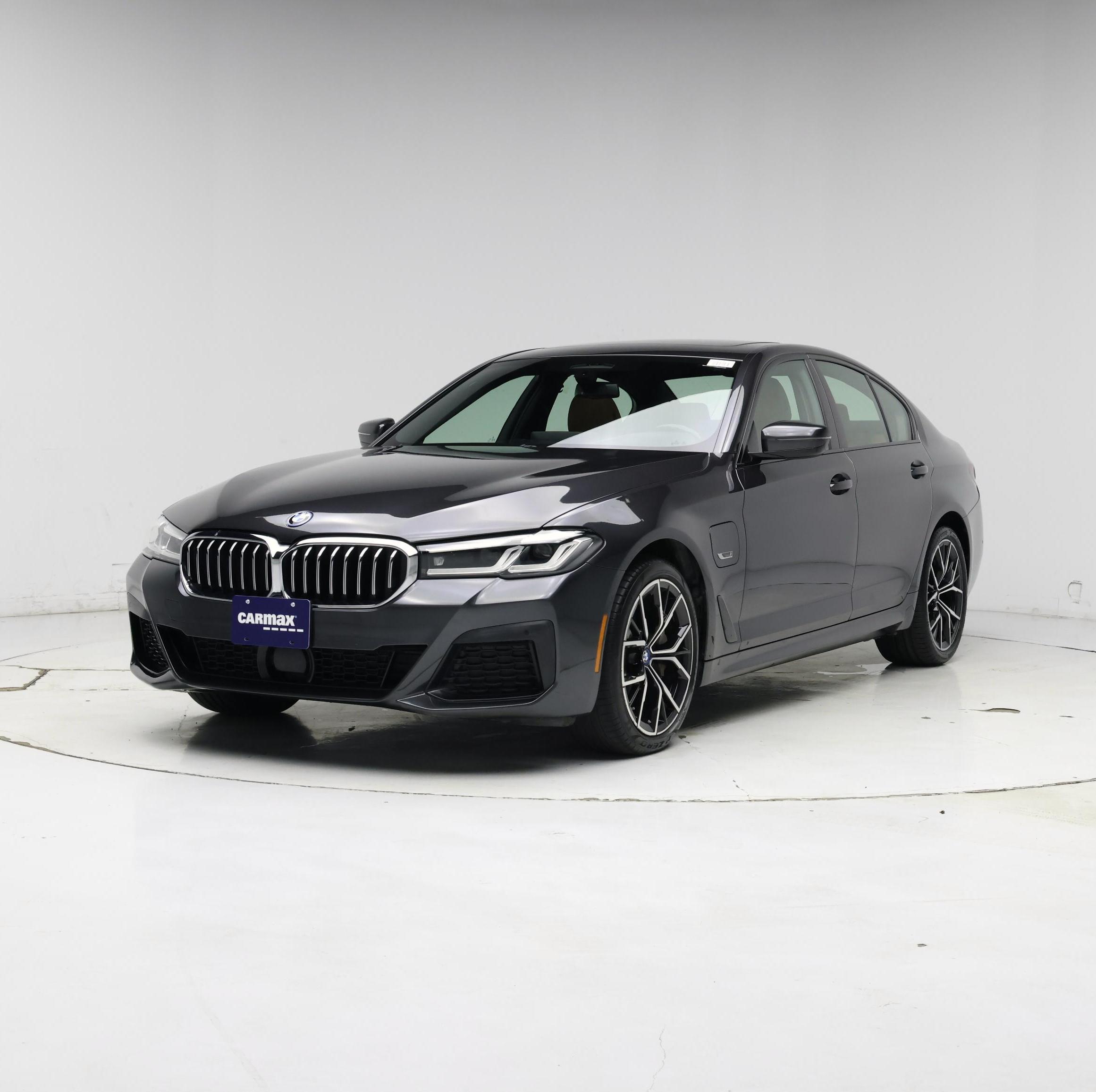 Thumbnail: 2022 BMW 5 Series - 4