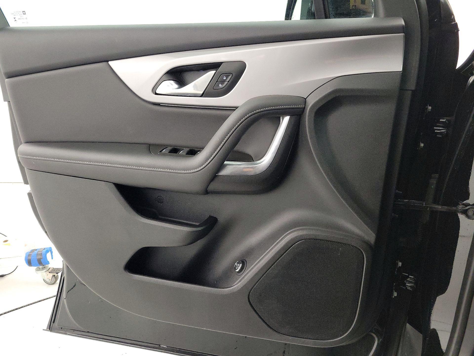 Thumbnail: 2023 Chevrolet Blazer - 12