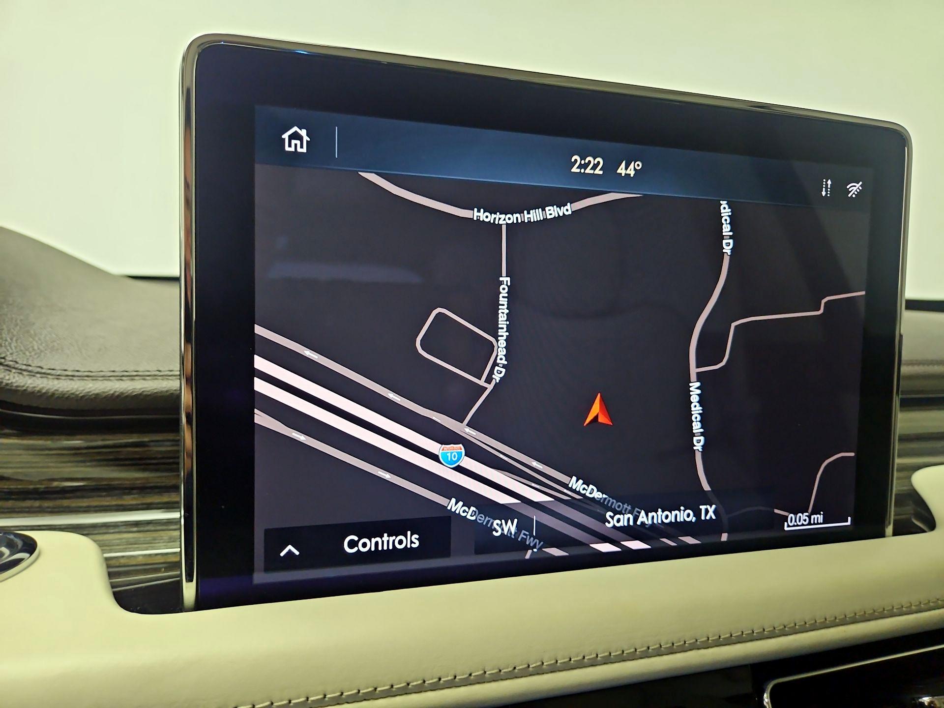 Thumbnail: 2020 Lincoln Aviator - 14