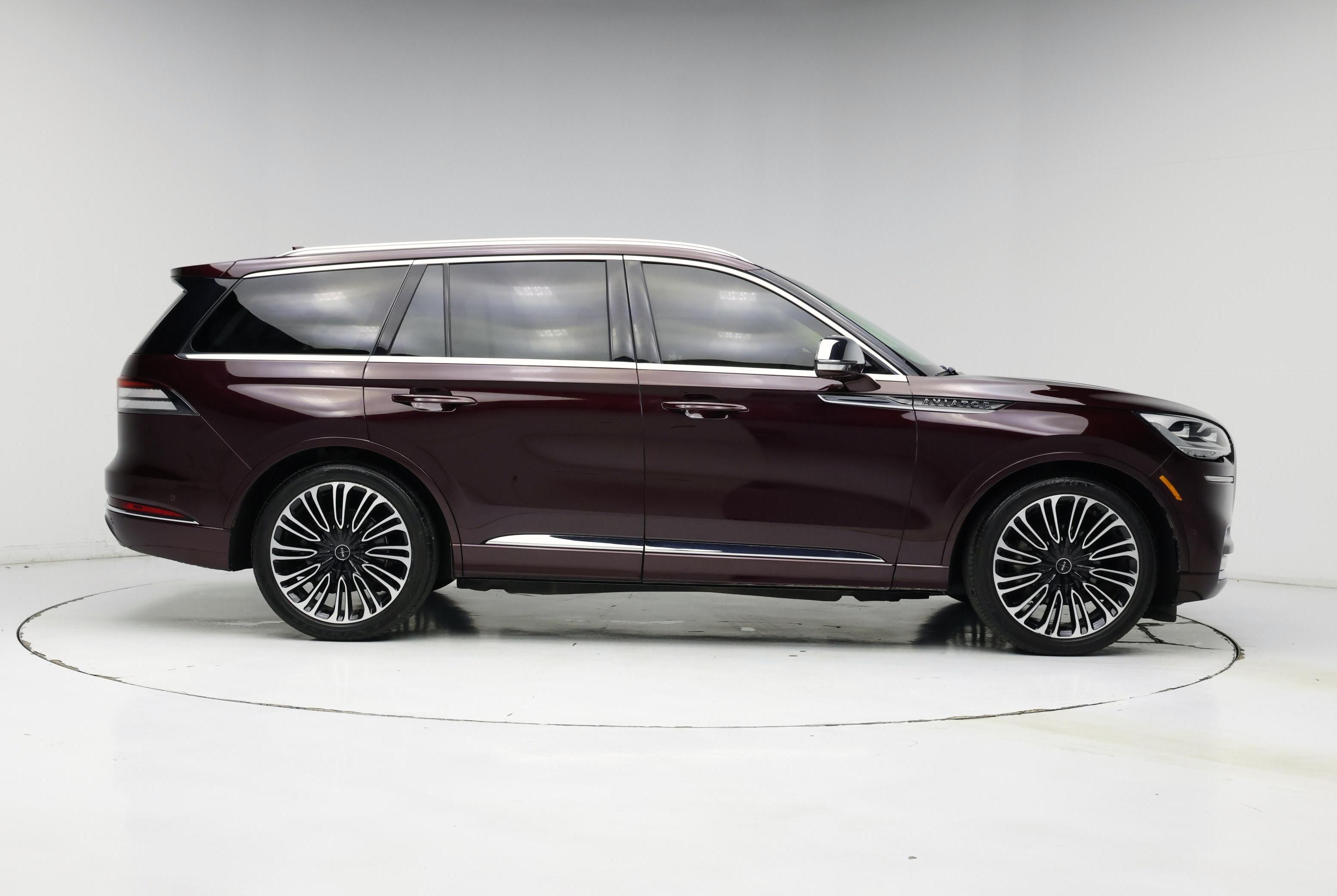 Thumbnail: 2020 Lincoln Aviator - 7