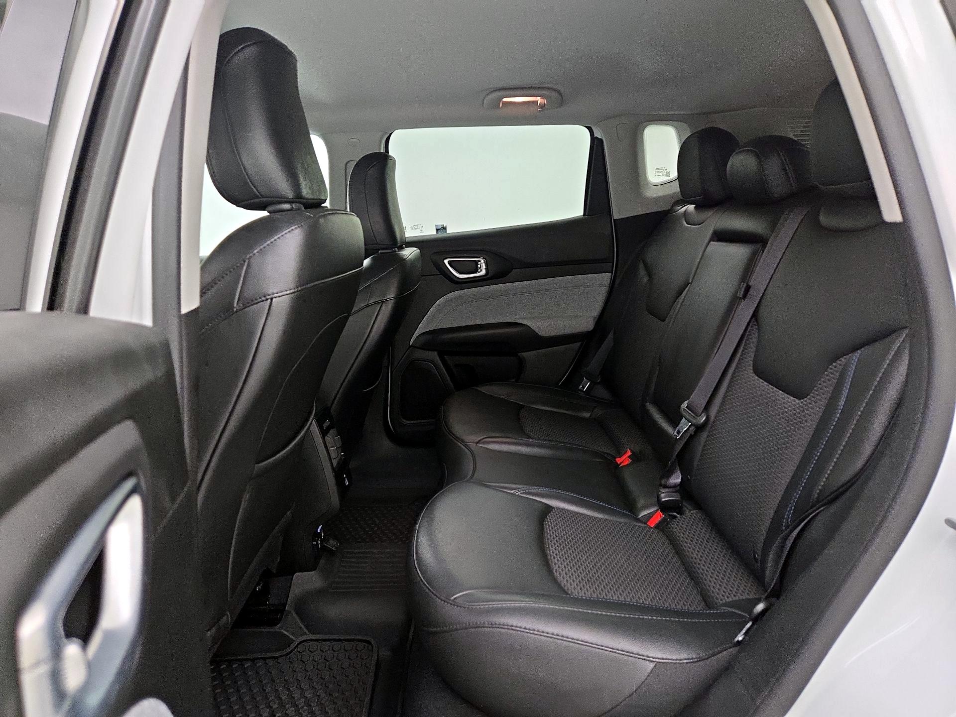 Thumbnail: 2022 Jeep Compass - 19