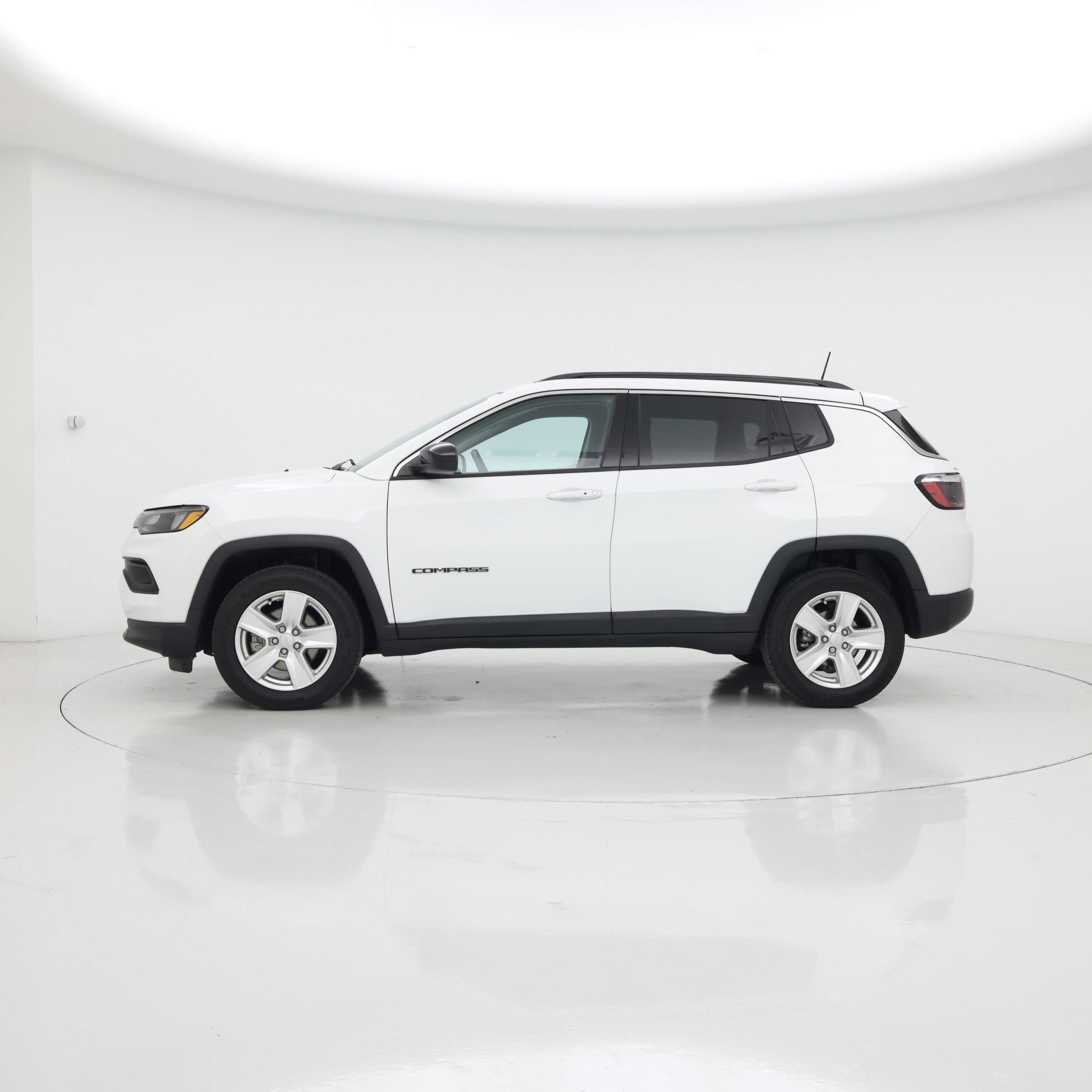 Thumbnail: 2022 Jeep Compass - 3