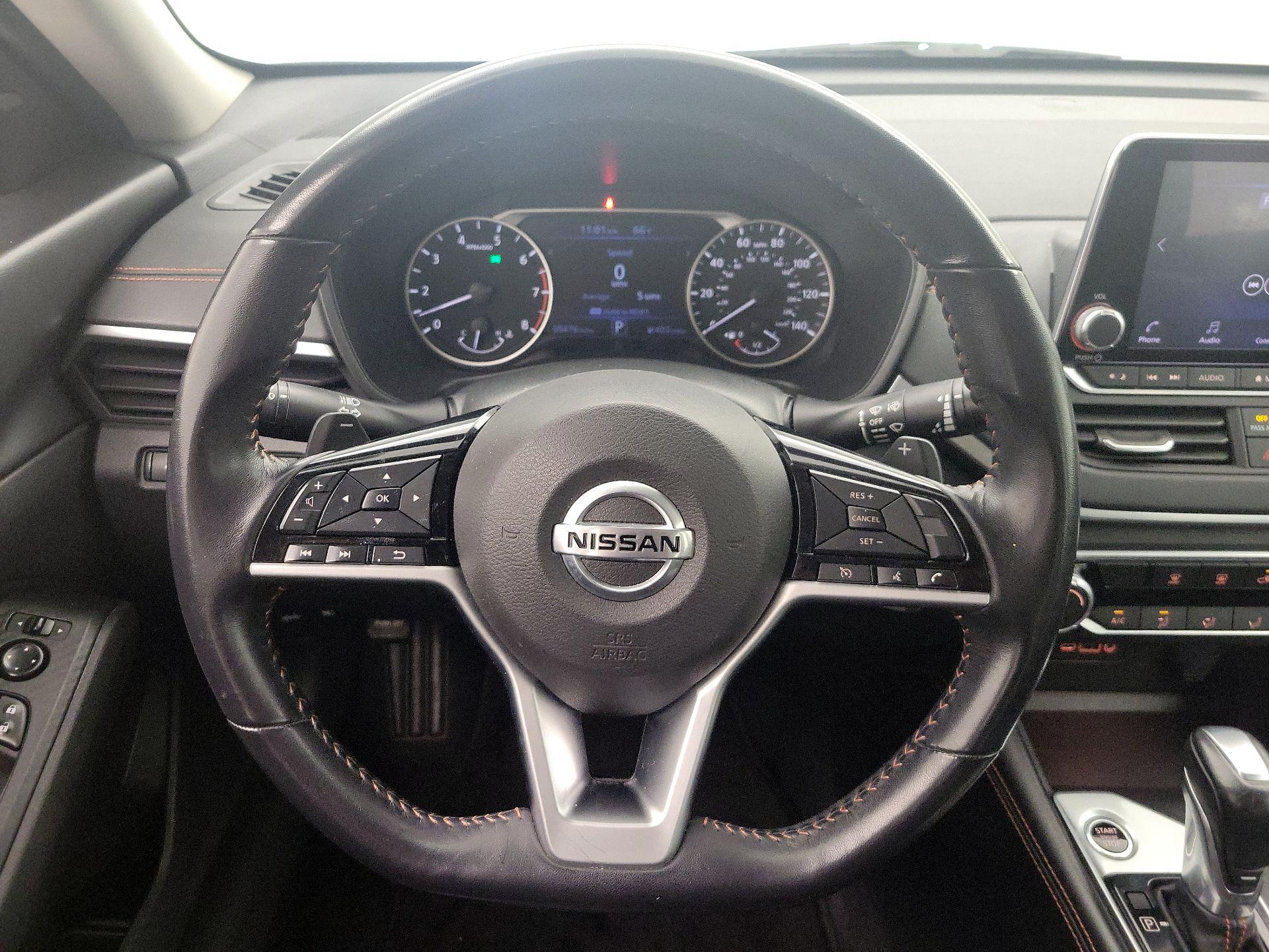 Thumbnail: 2021 Nissan Altima - 10