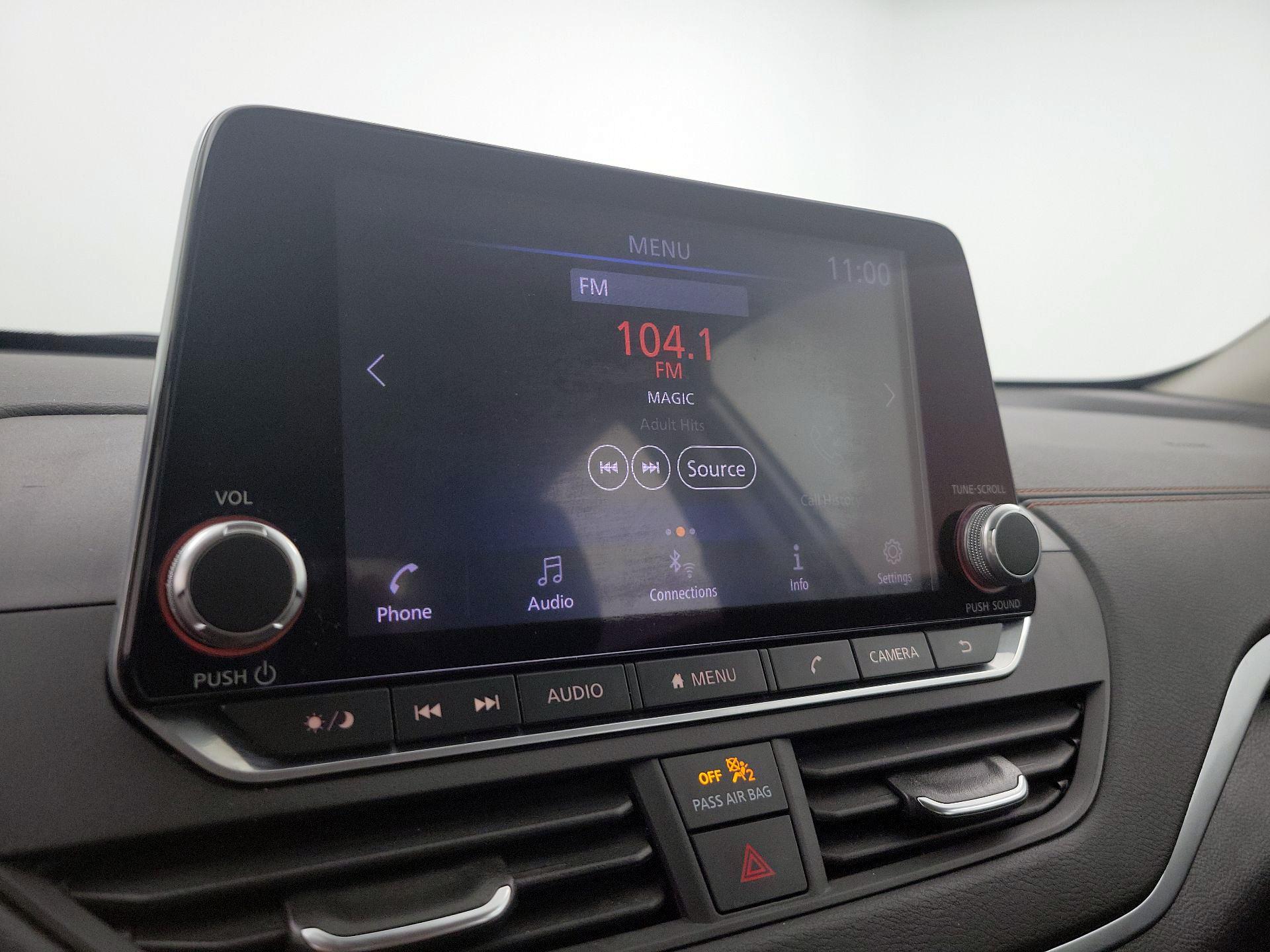 Thumbnail: 2021 Nissan Altima - 15