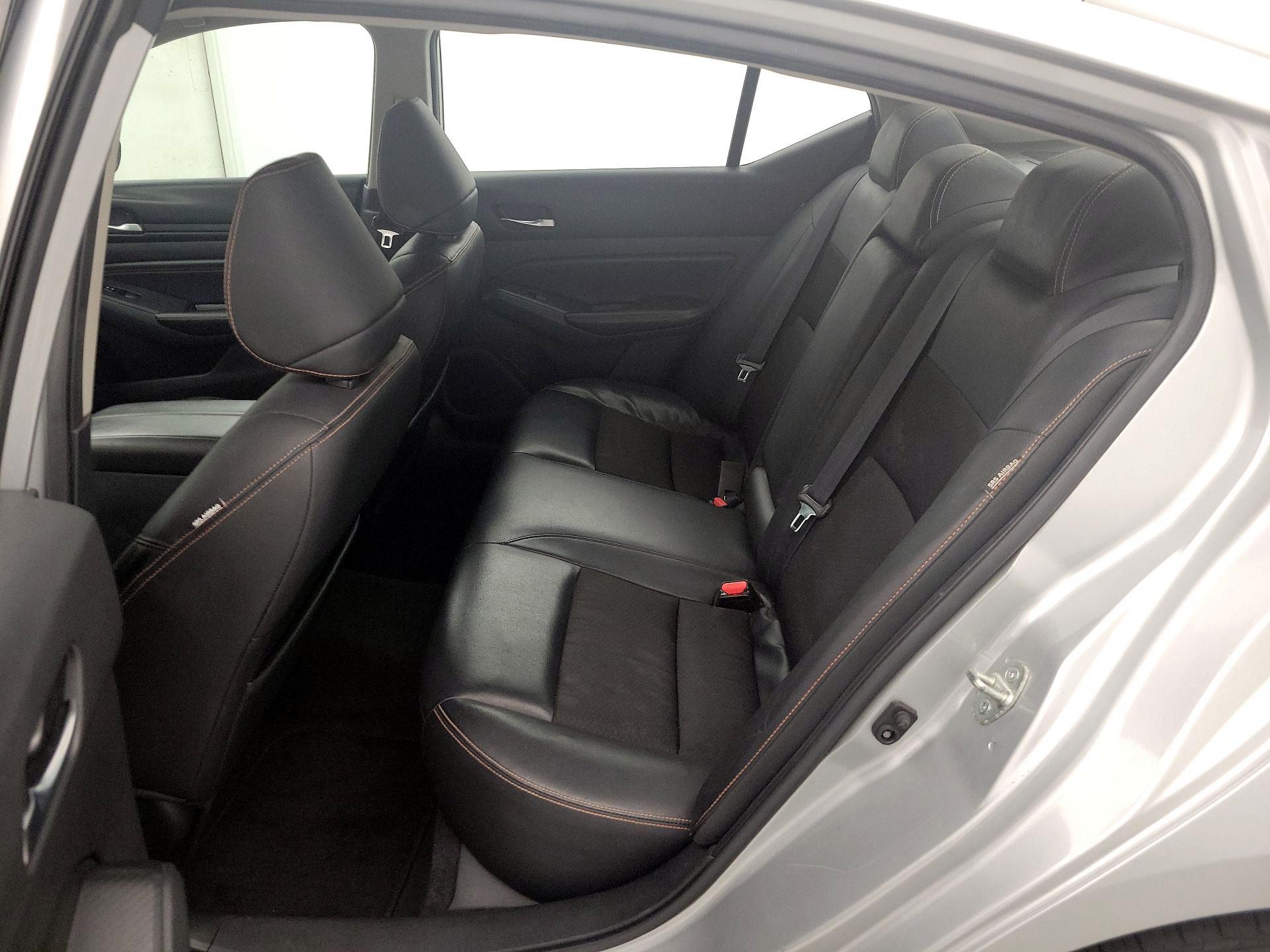 Thumbnail: 2021 Nissan Altima - 19