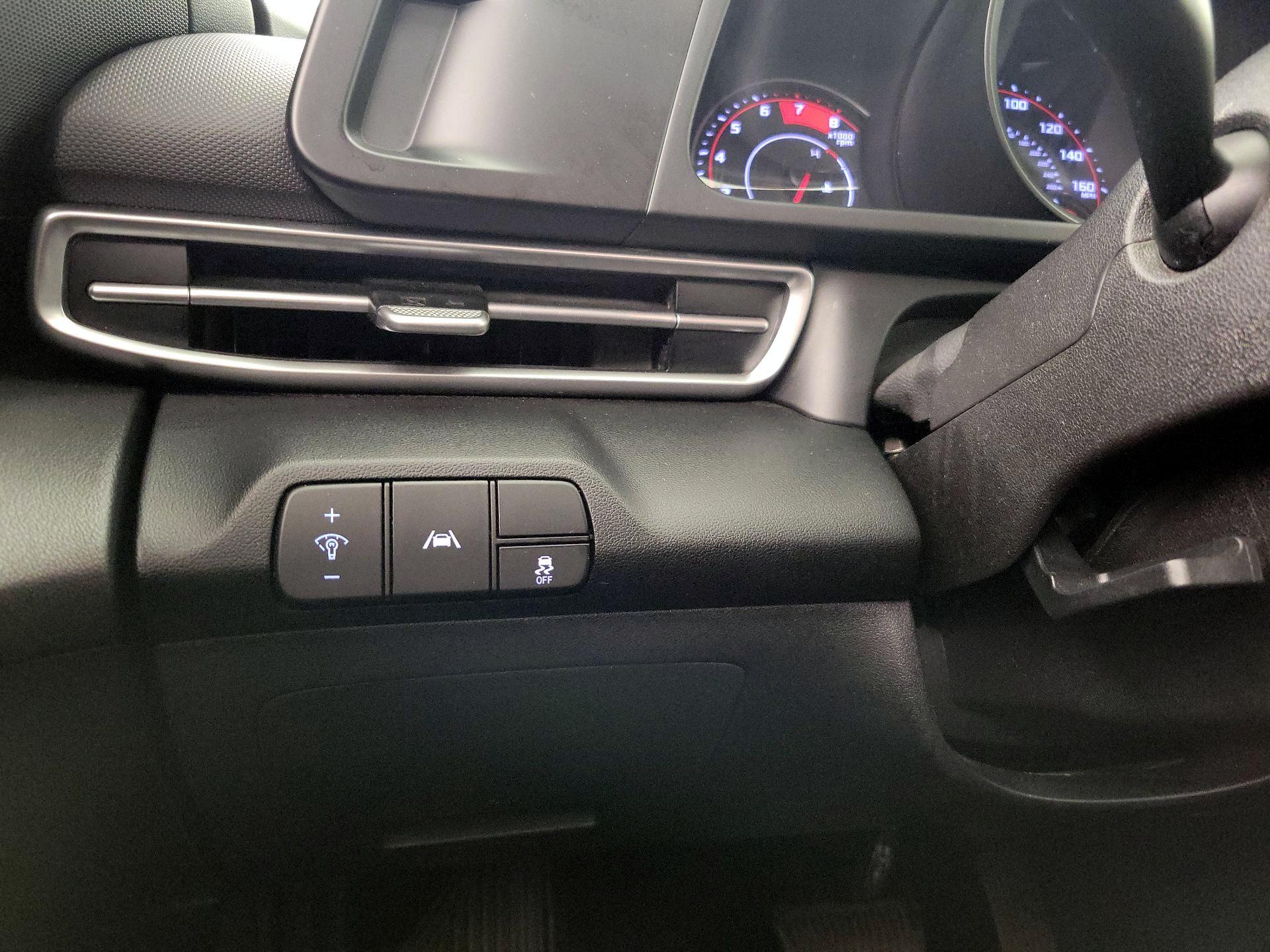 Thumbnail: 2021 Hyundai Elantra - 13