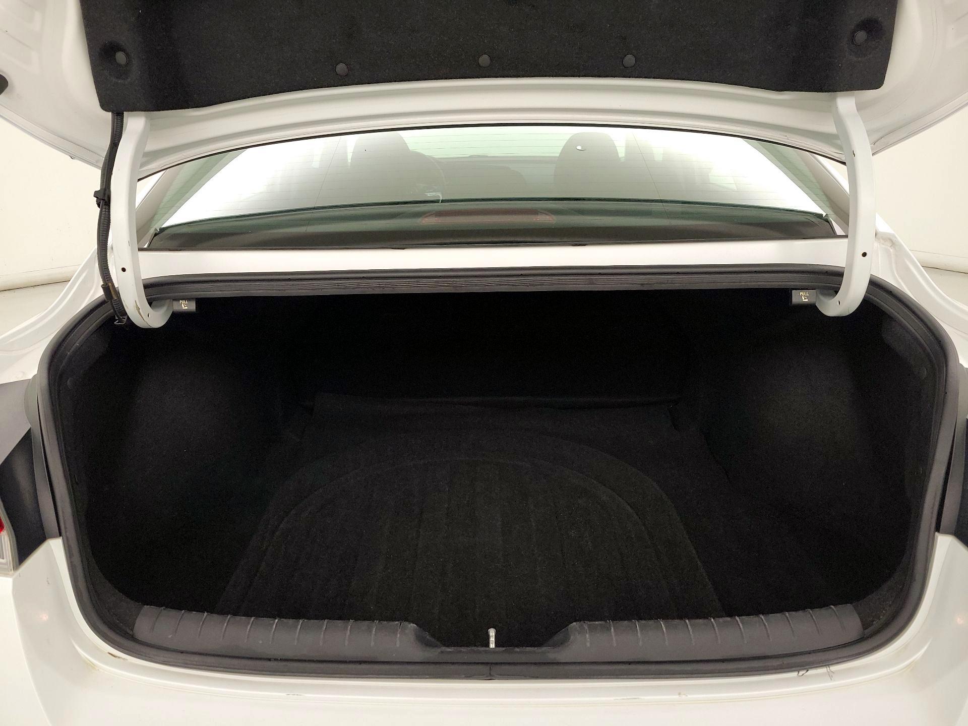 Thumbnail: 2021 Hyundai Elantra - 19