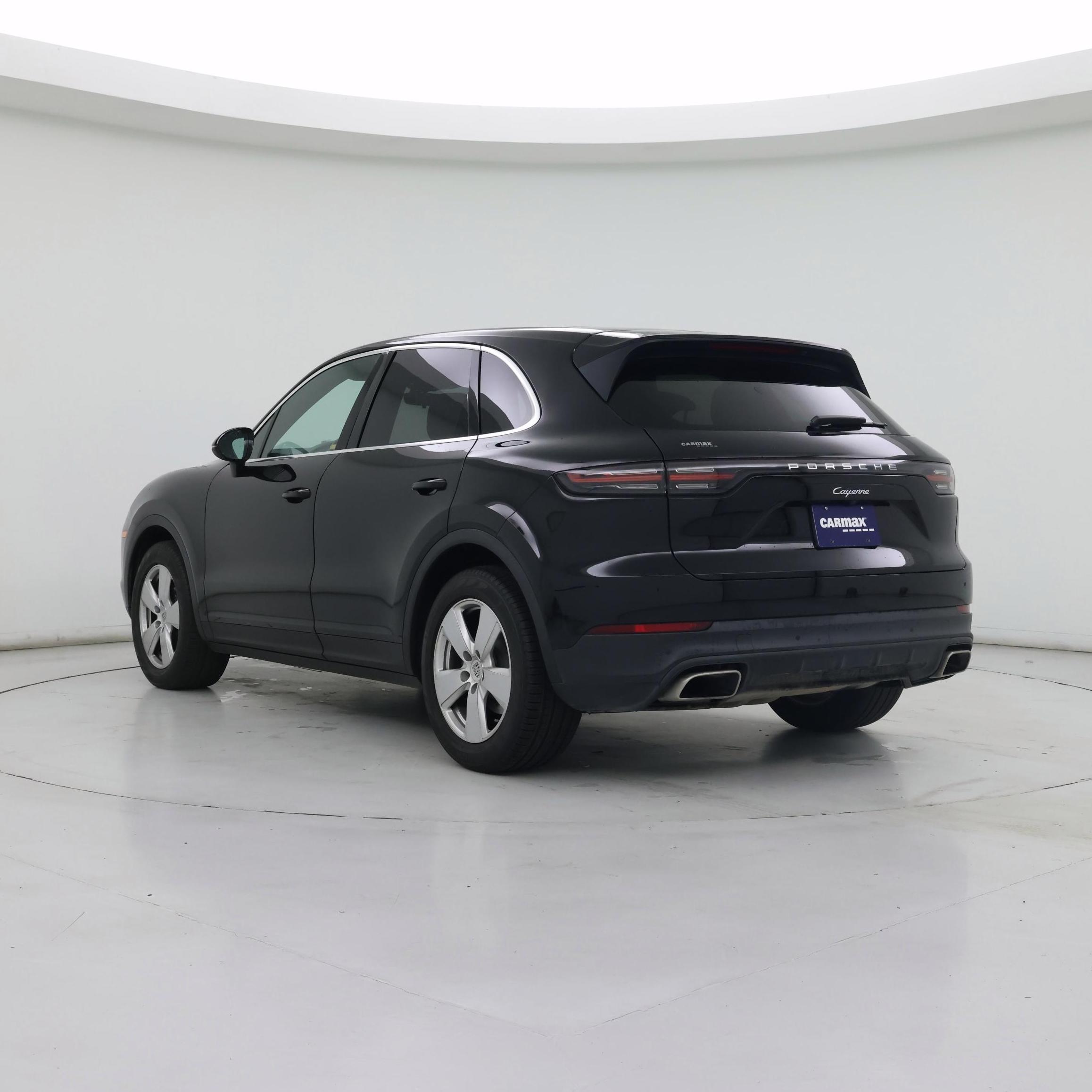 Thumbnail: 2020 Porsche Cayenne - 2