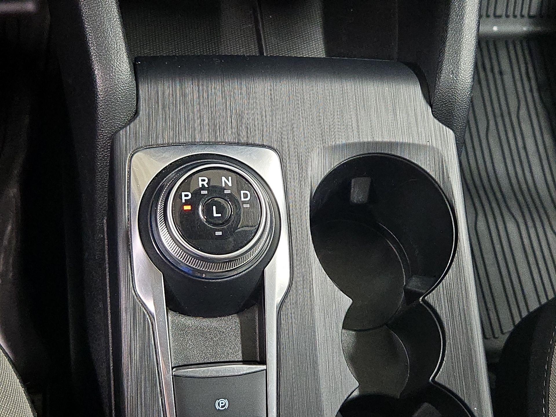 Thumbnail: 2022 Ford Escape - 17