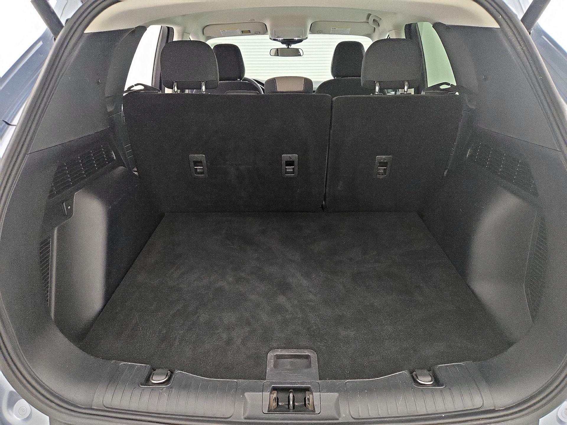 Thumbnail: 2022 Ford Escape - 20