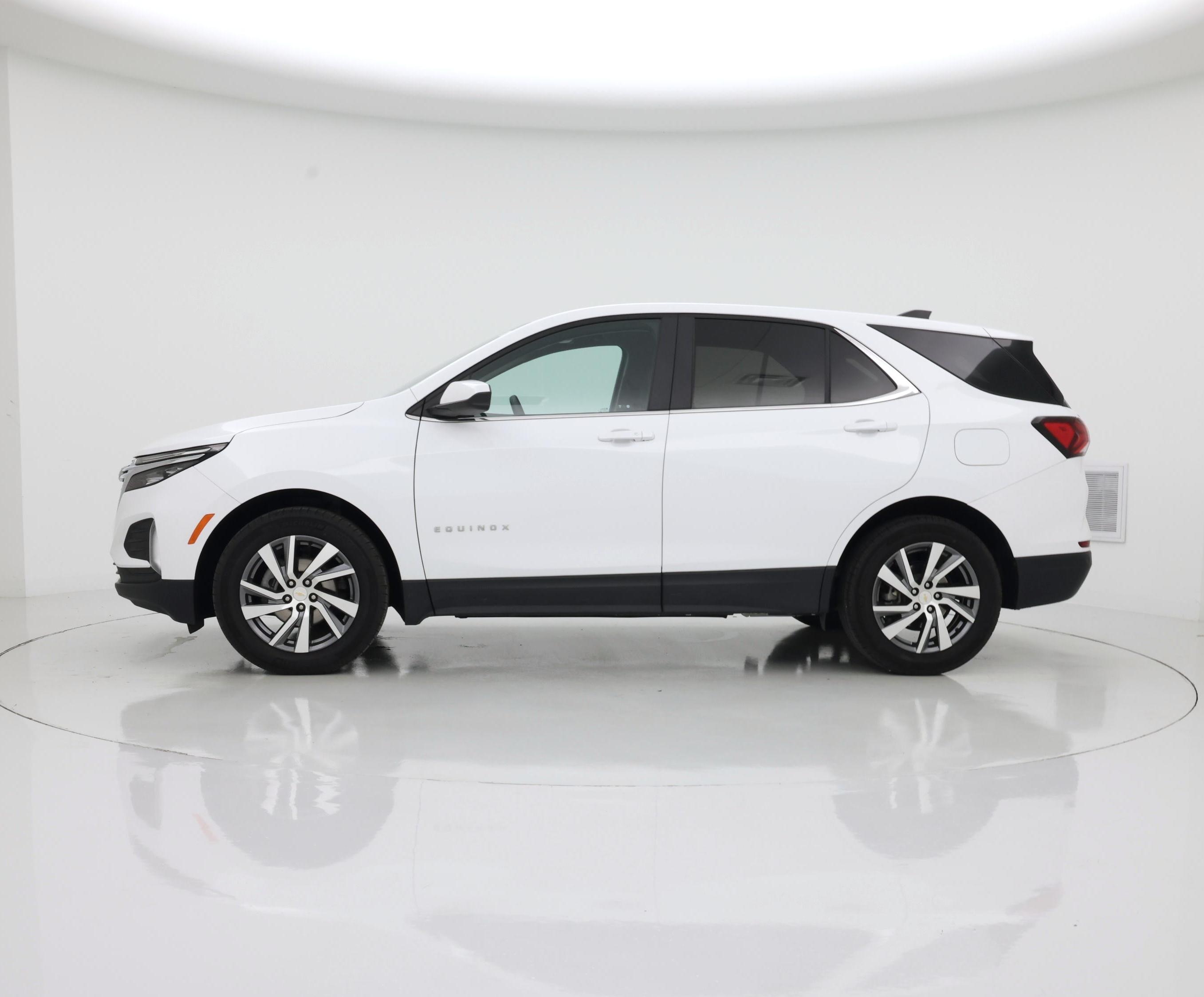 Thumbnail: 2023 Chevrolet Equinox - 3