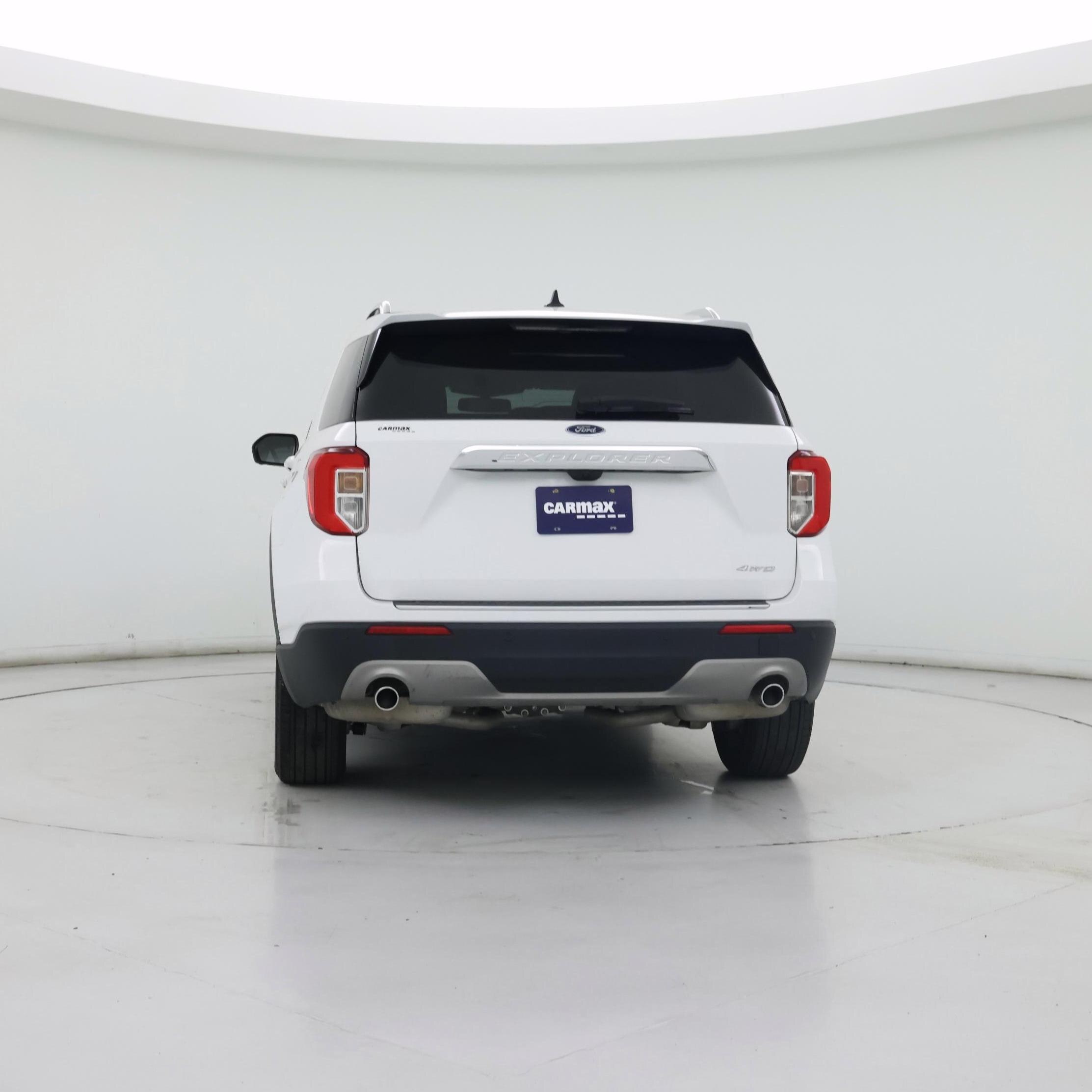 Thumbnail: 2023 Ford Explorer - 6