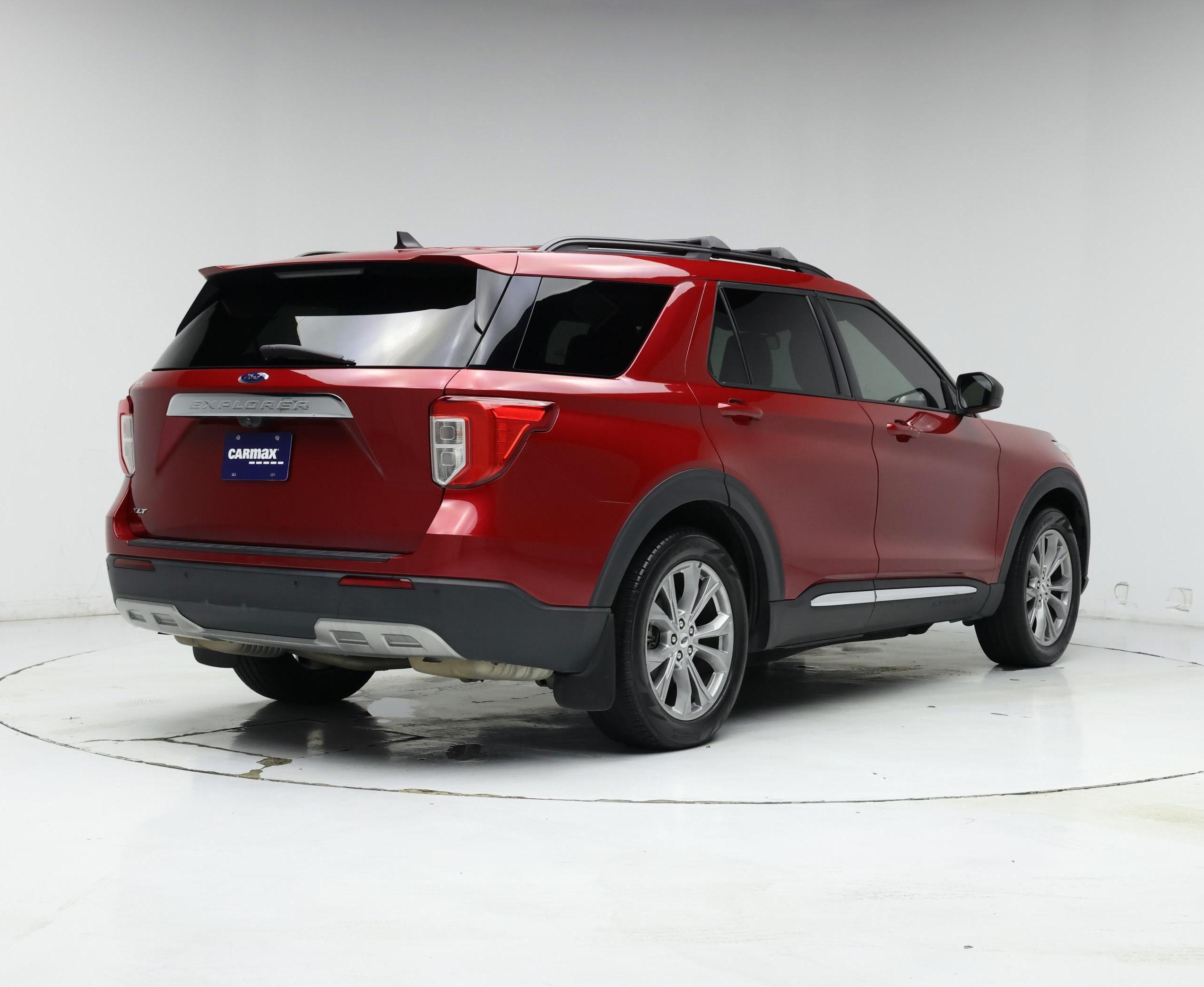 Thumbnail: 2023 Ford Explorer - 8