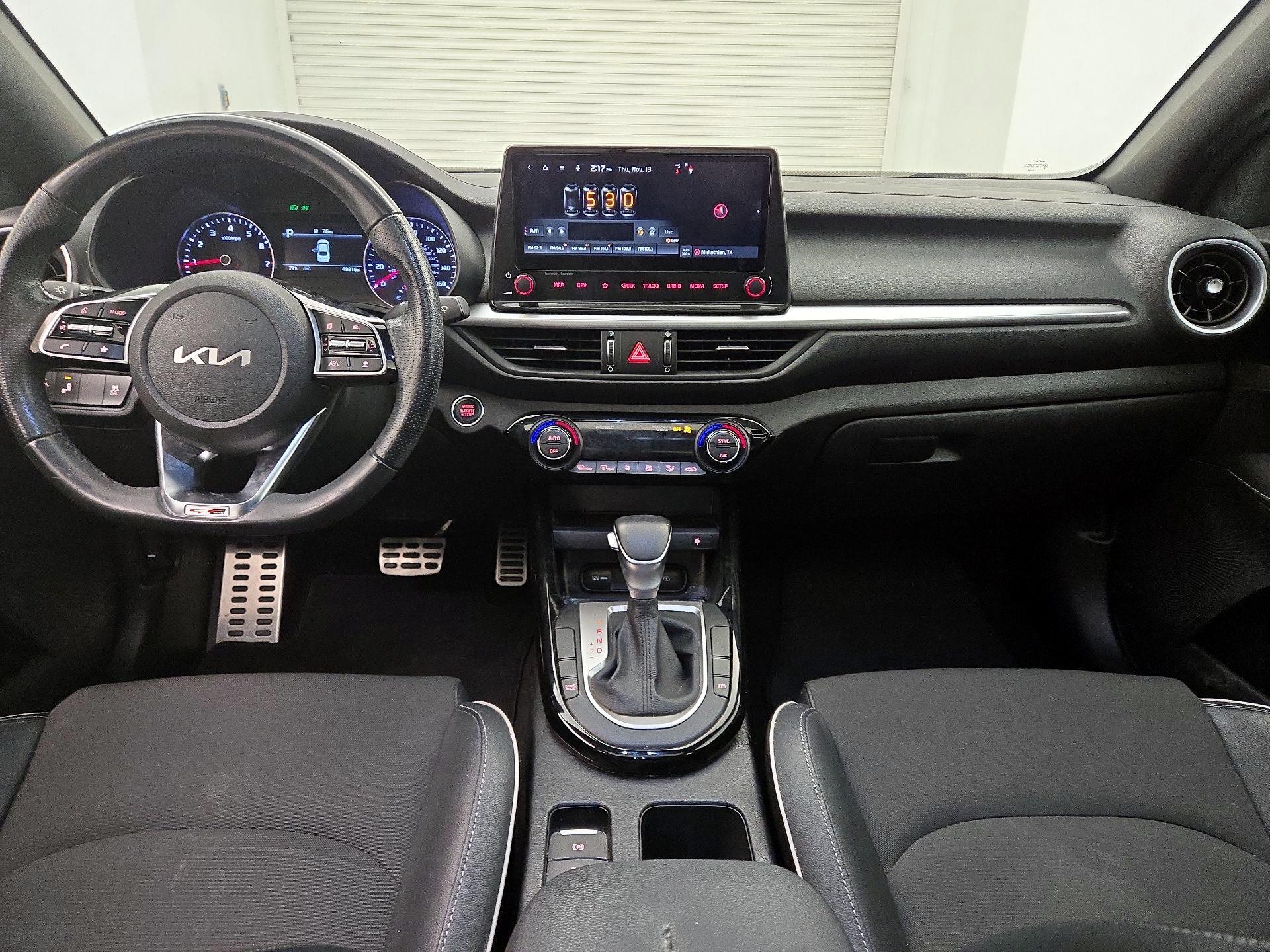 Thumbnail: 2022 Kia Forte - 9