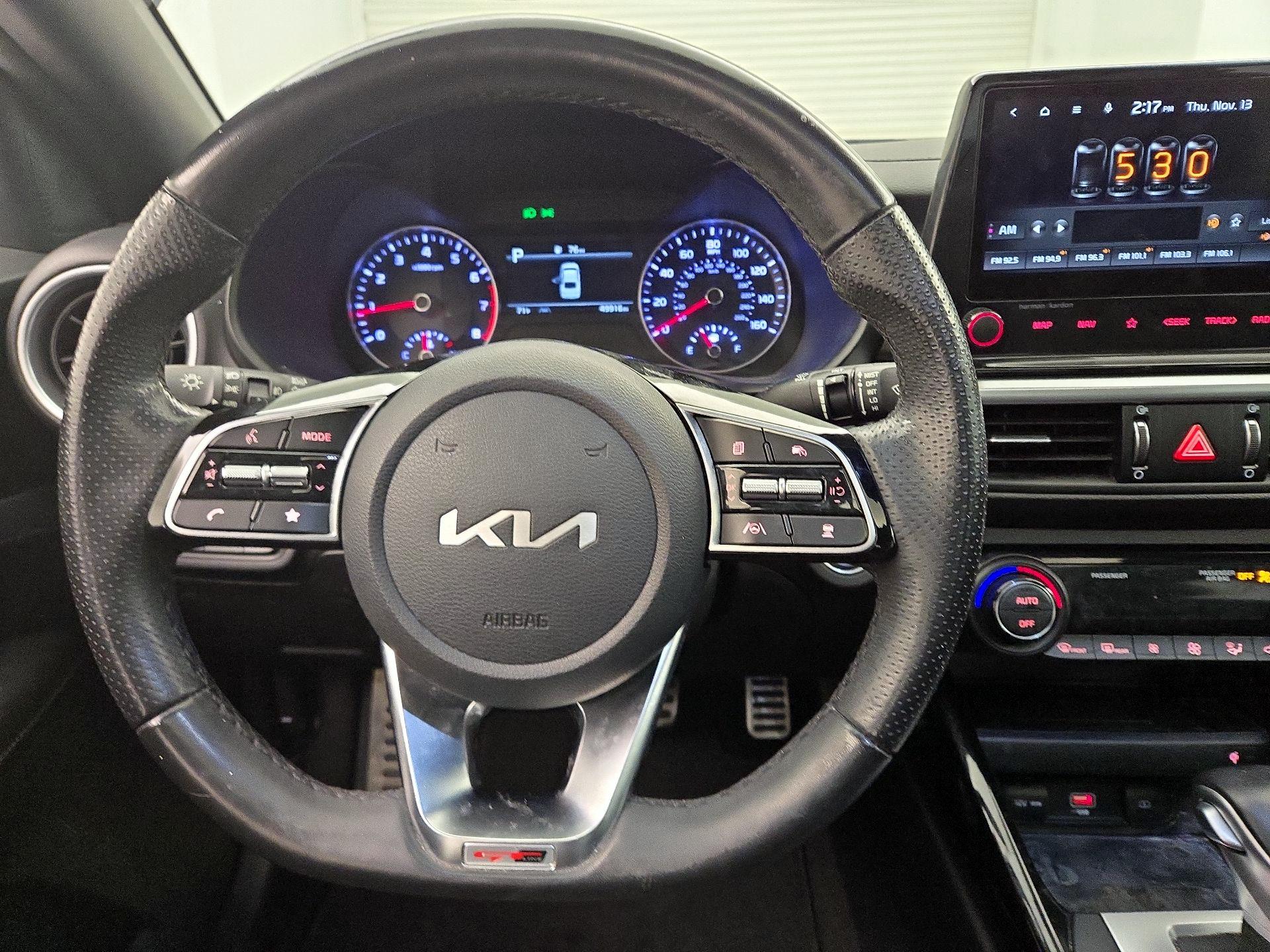 Thumbnail: 2022 Kia Forte - 10