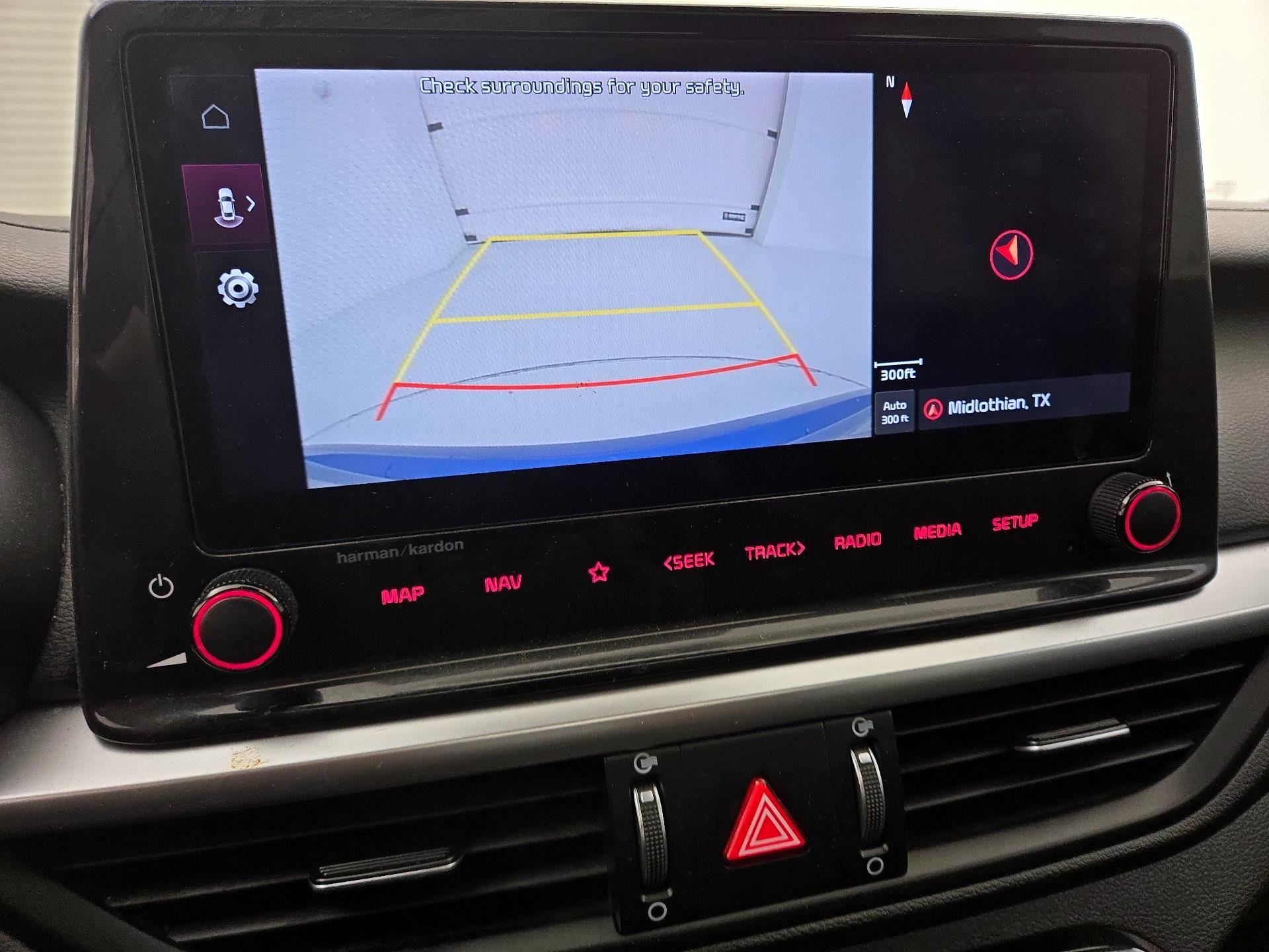 Thumbnail: 2022 Kia Forte - 15