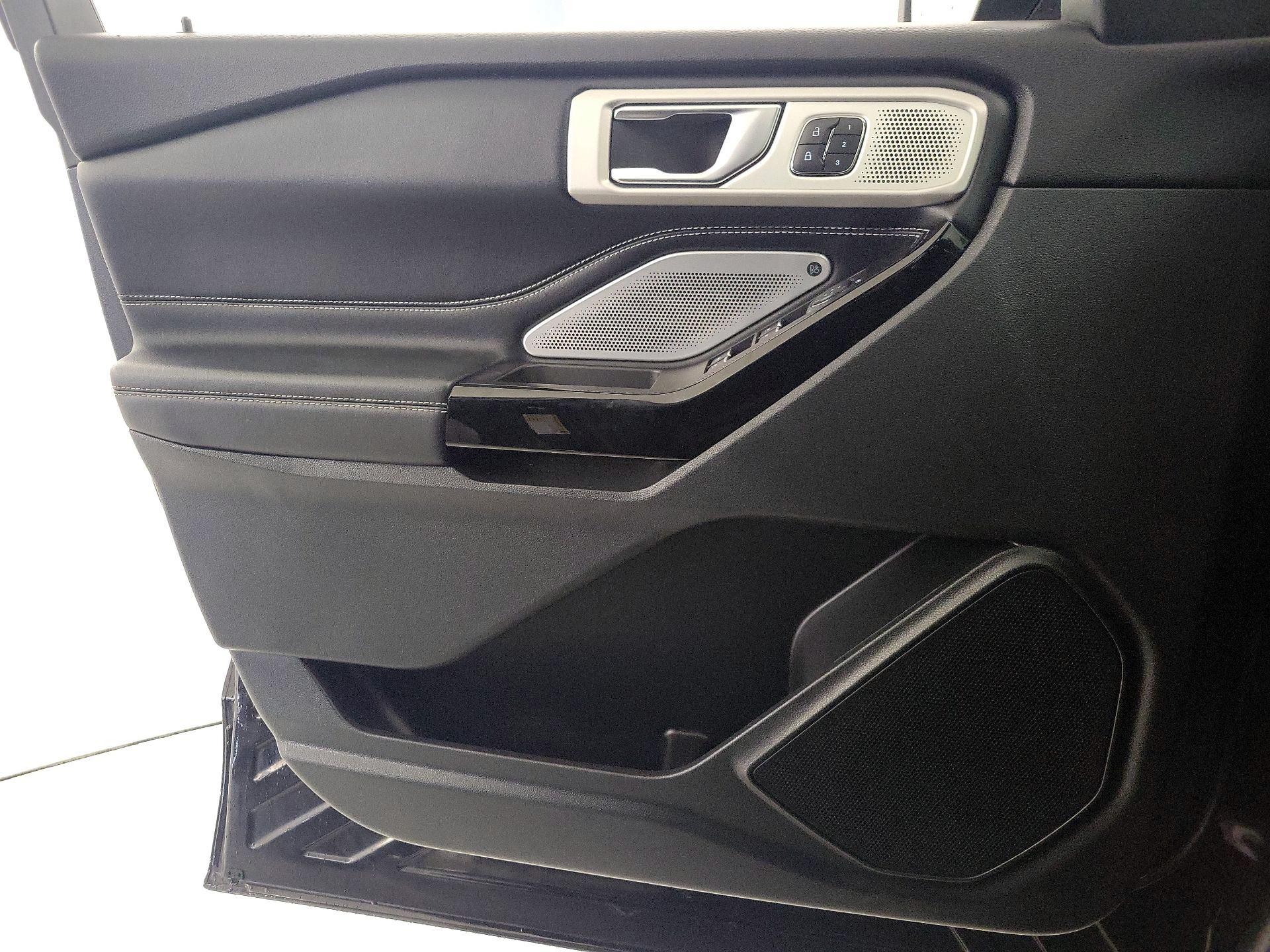 Thumbnail: 2021 Ford Explorer - 12