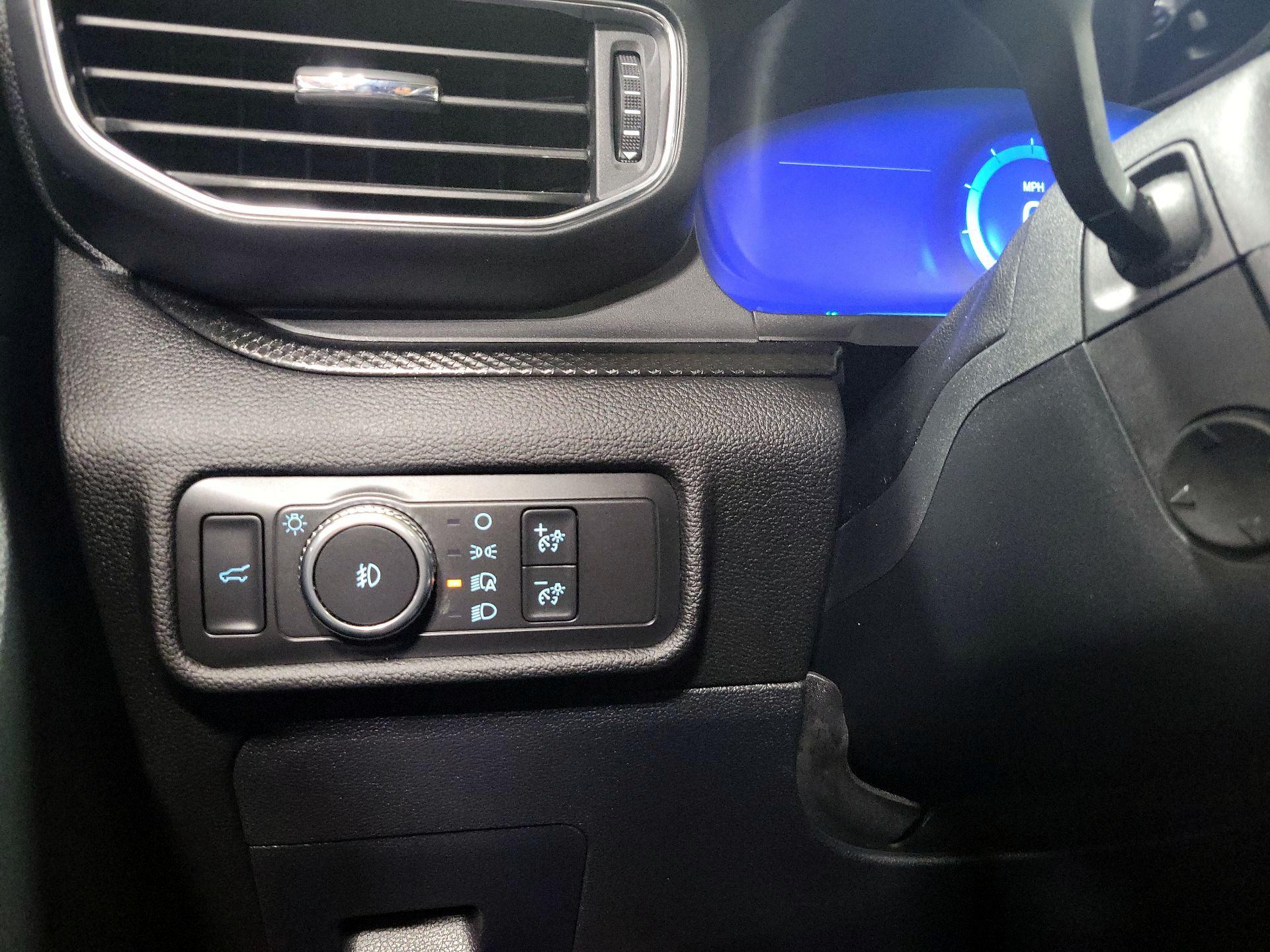 Thumbnail: 2021 Ford Explorer - 13