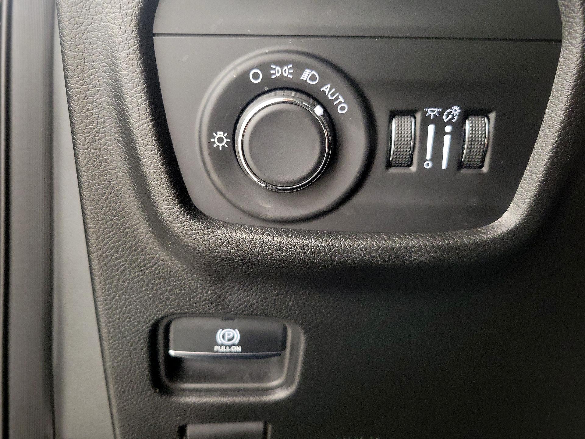 Thumbnail: 2023 Jeep Grand Cherokee L - 13