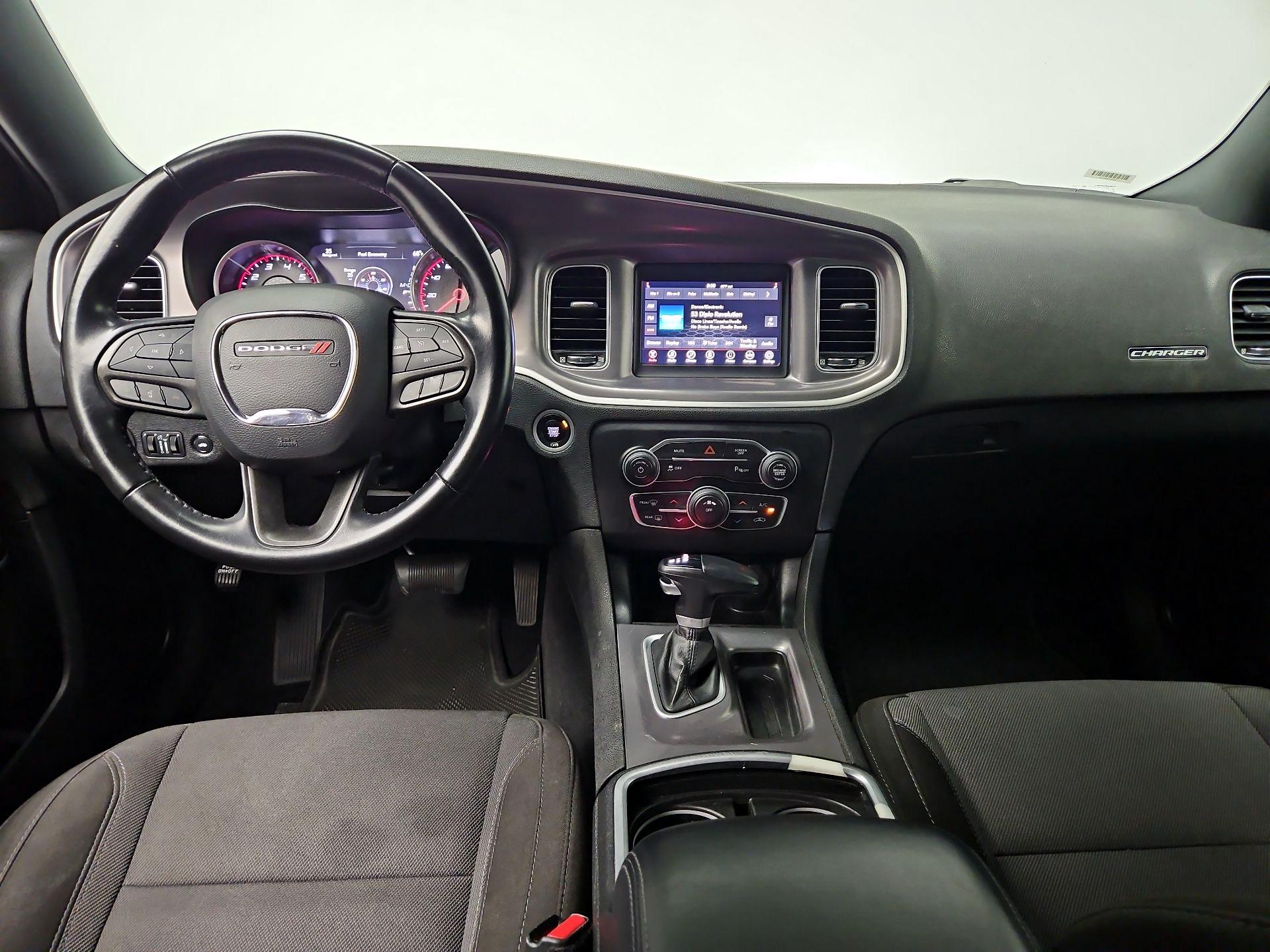 Thumbnail: 2022 Dodge Charger - 9