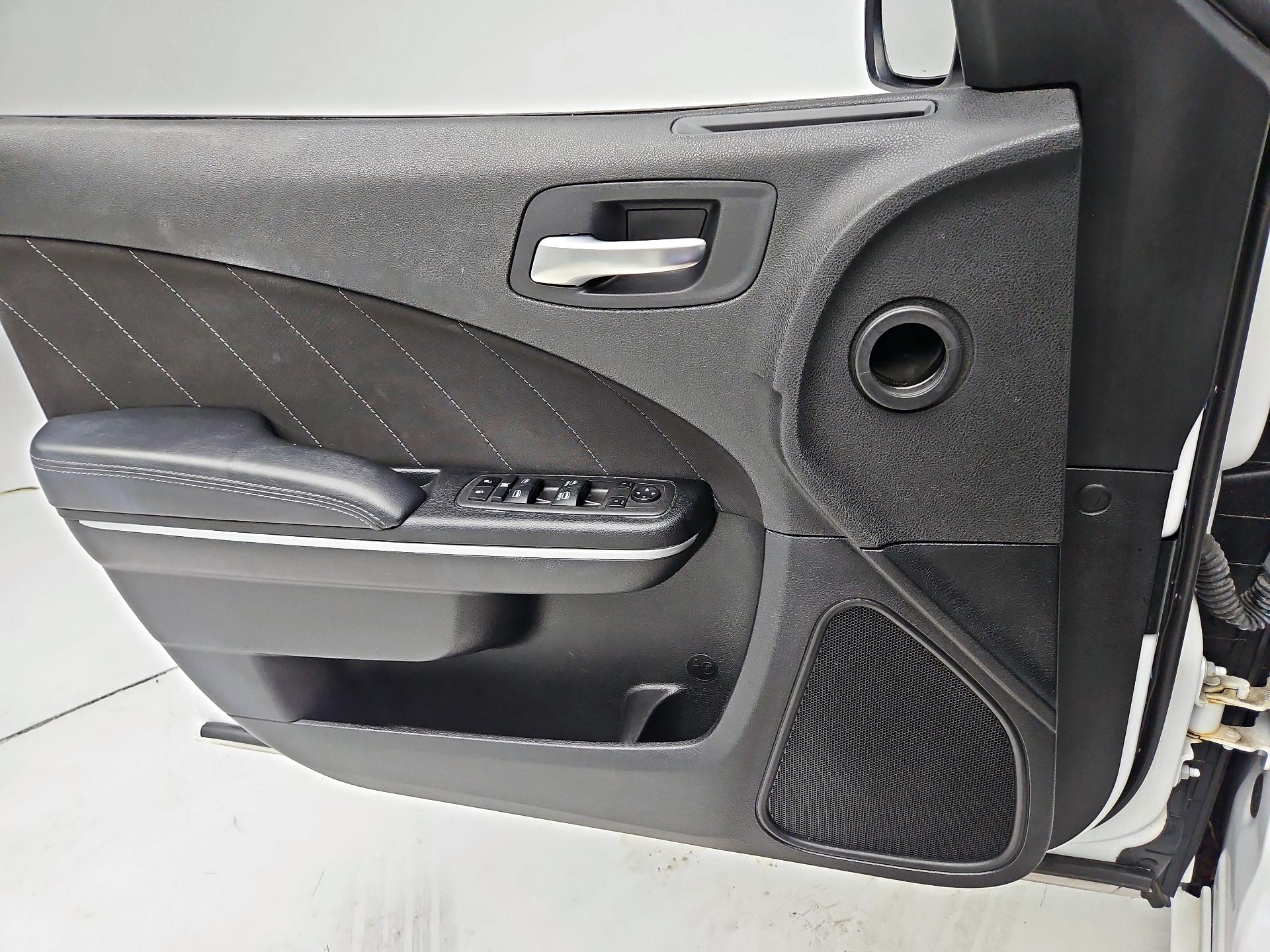 Thumbnail: 2022 Dodge Charger - 12