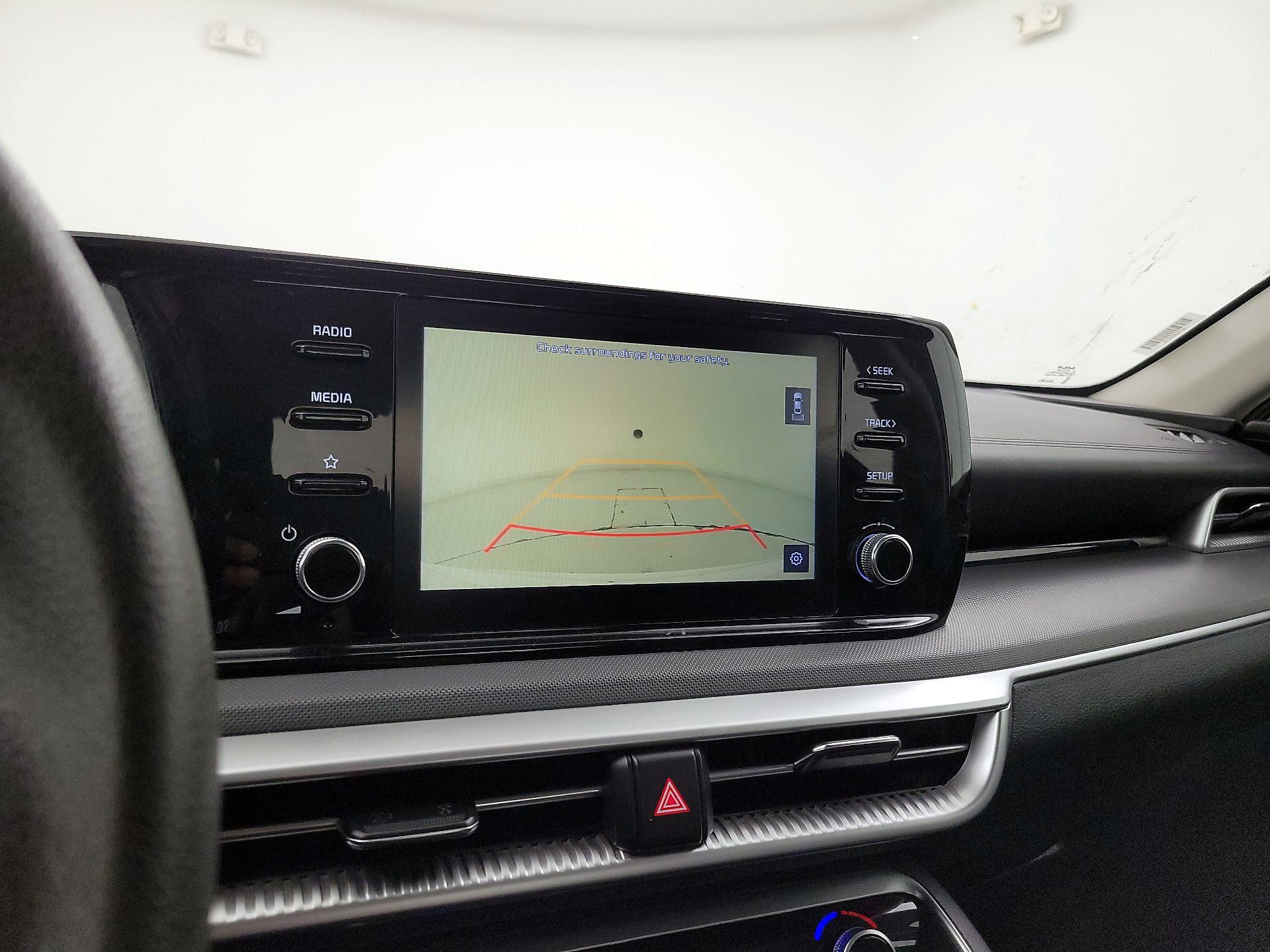 Thumbnail: 2022 Kia K5 - 14