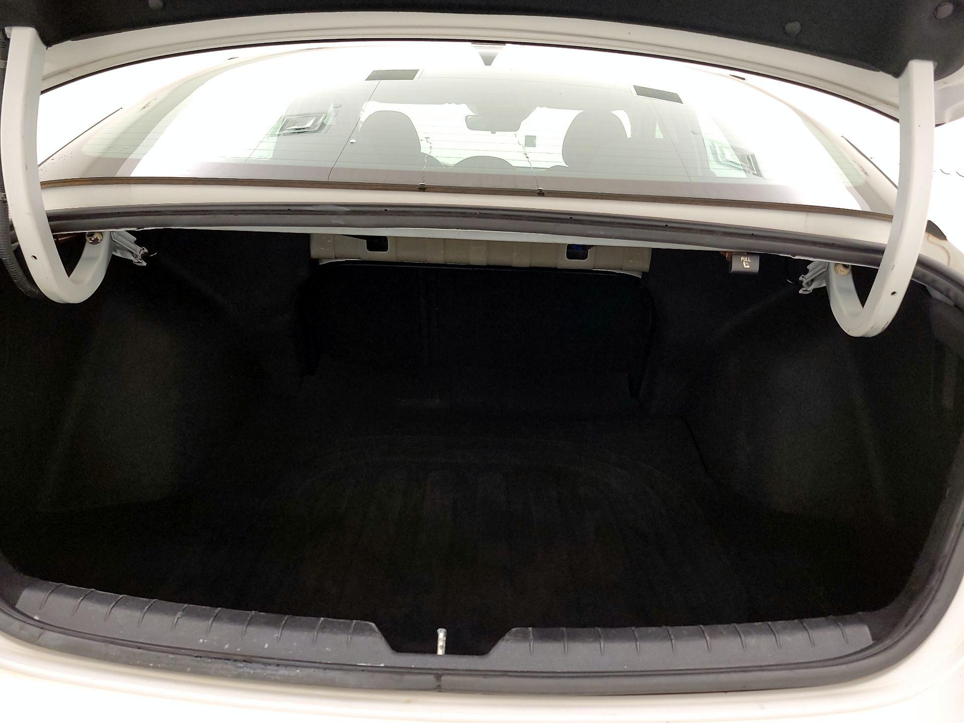 Thumbnail: 2022 Kia K5 - 20