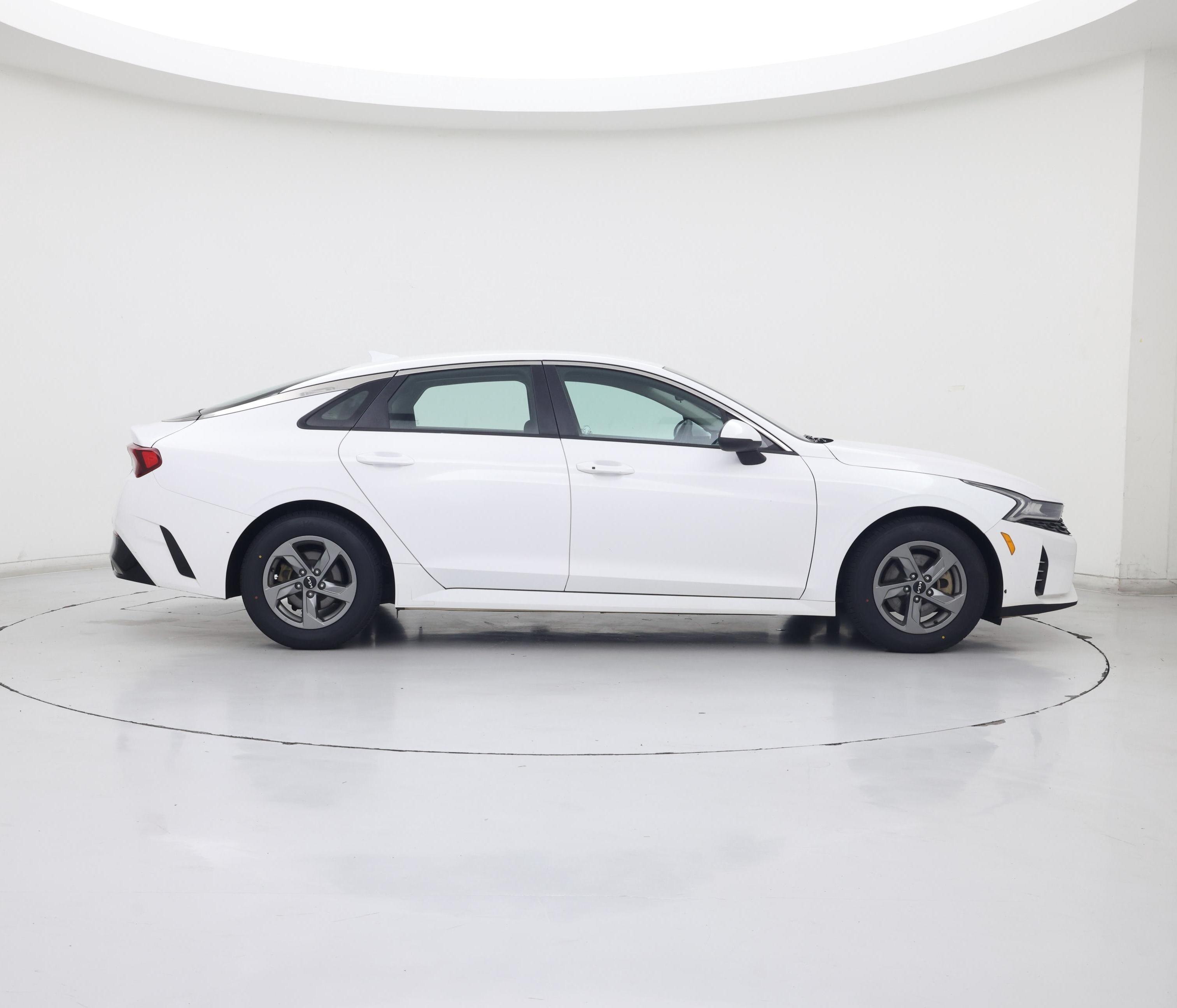 Thumbnail: 2022 Kia K5 - 7