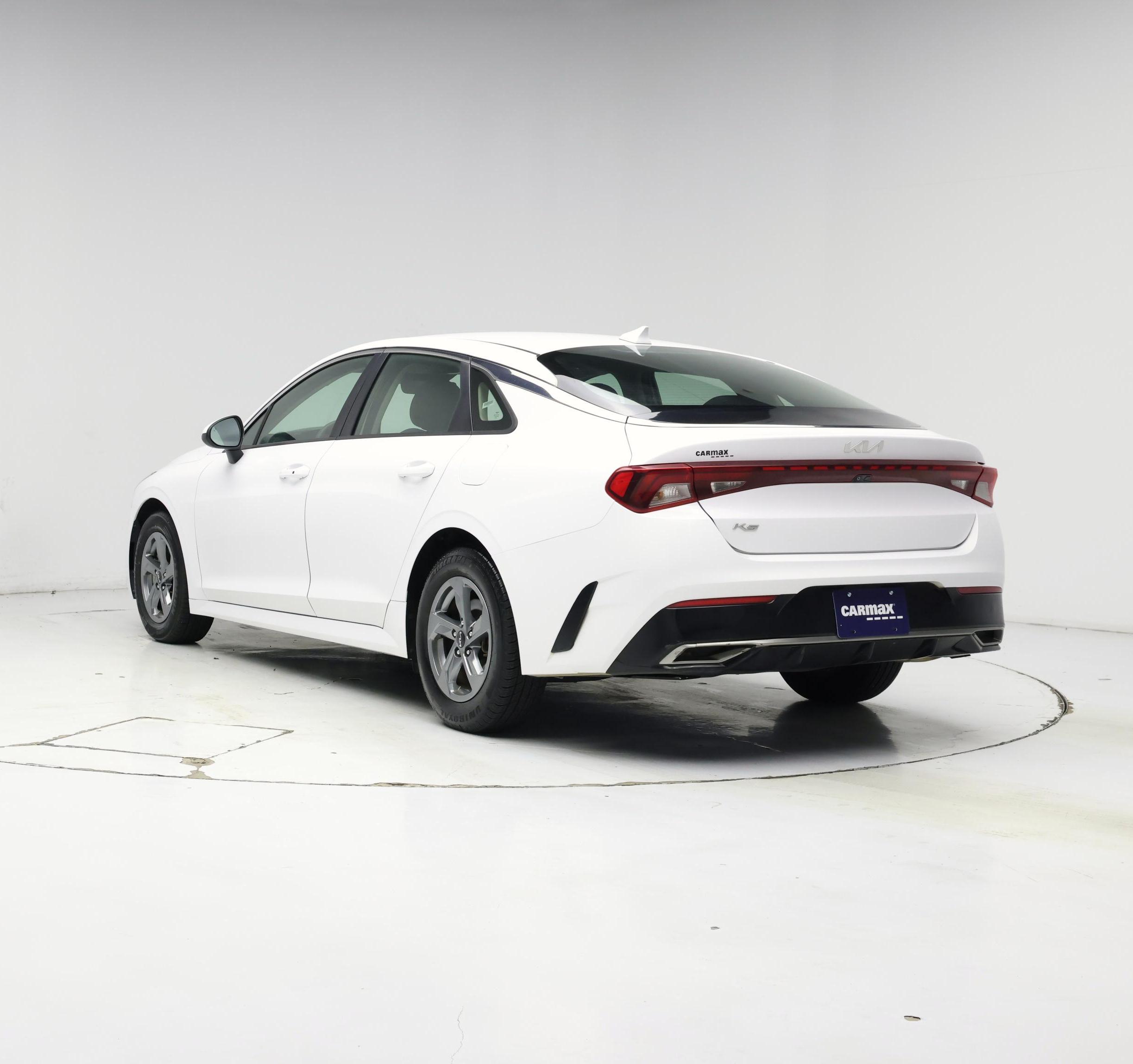 Thumbnail: 2022 Kia K5 - 2