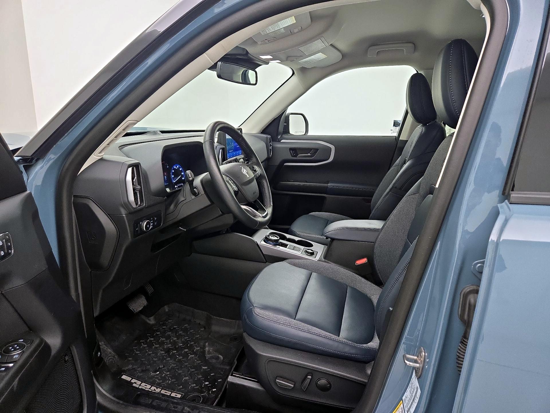 Thumbnail: 2023 Ford Bronco Sport - 11