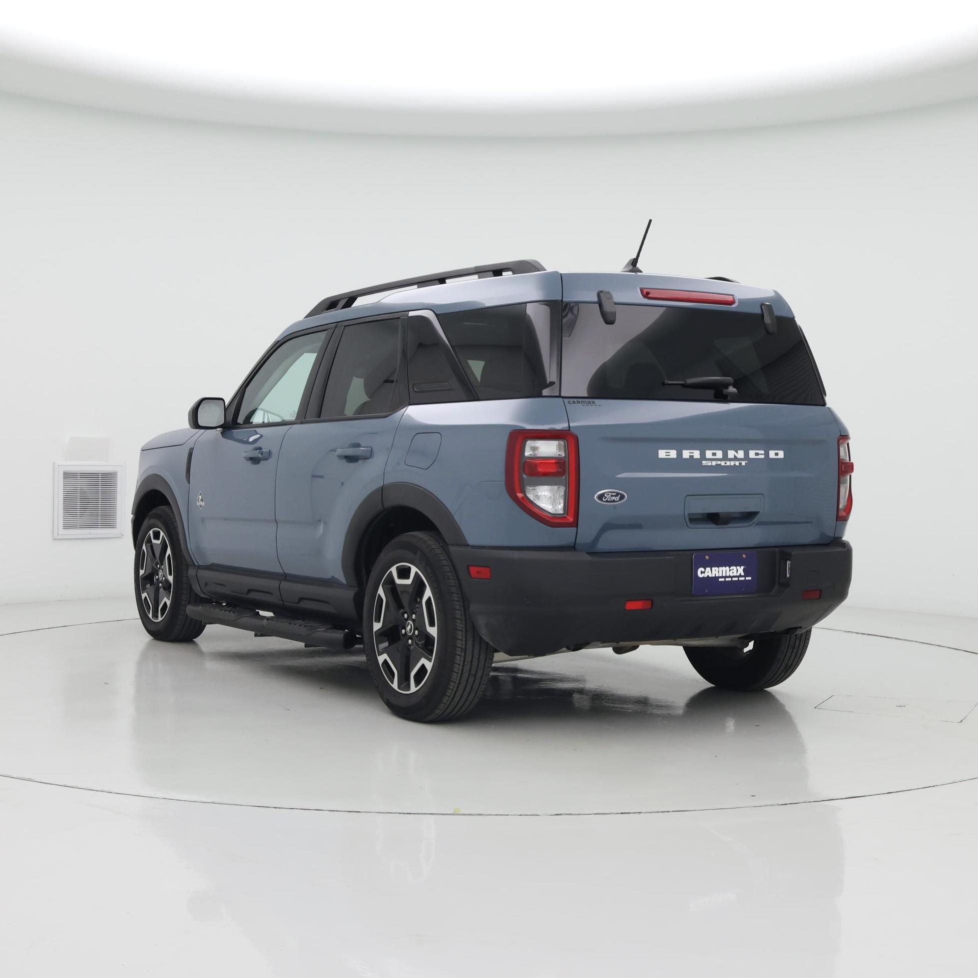 Thumbnail: 2023 Ford Bronco Sport - 2