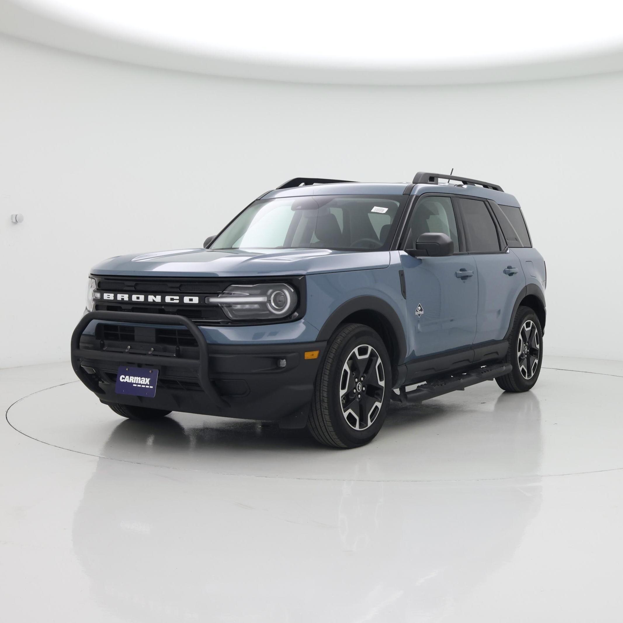 Thumbnail: 2023 Ford Bronco Sport - 4