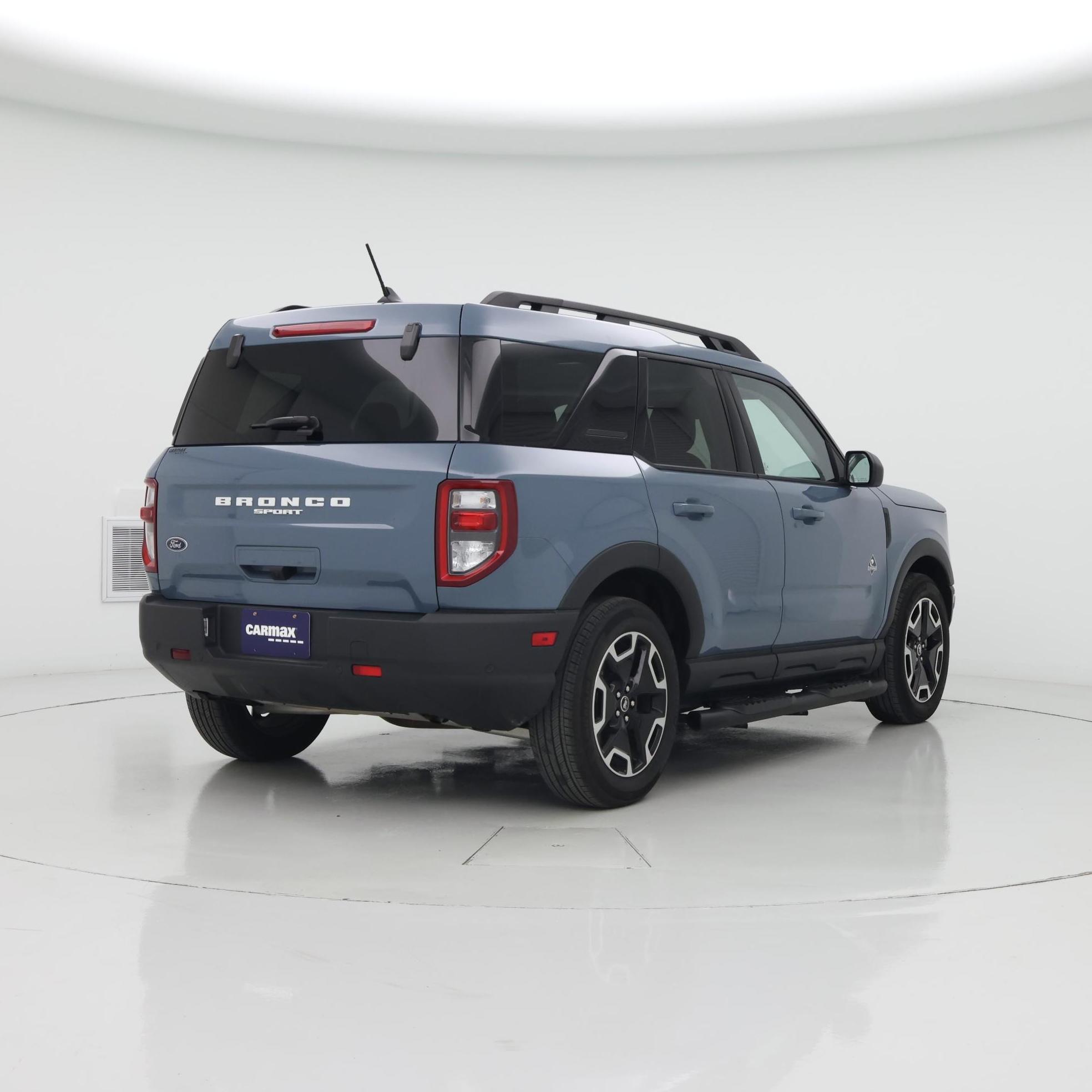 Thumbnail: 2023 Ford Bronco Sport - 8