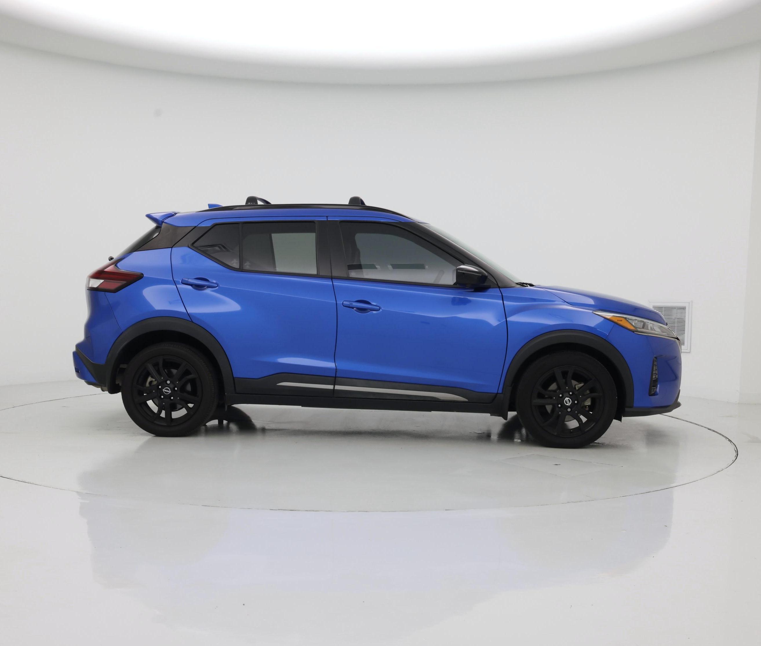 Thumbnail: 2022 Nissan Kicks - 7