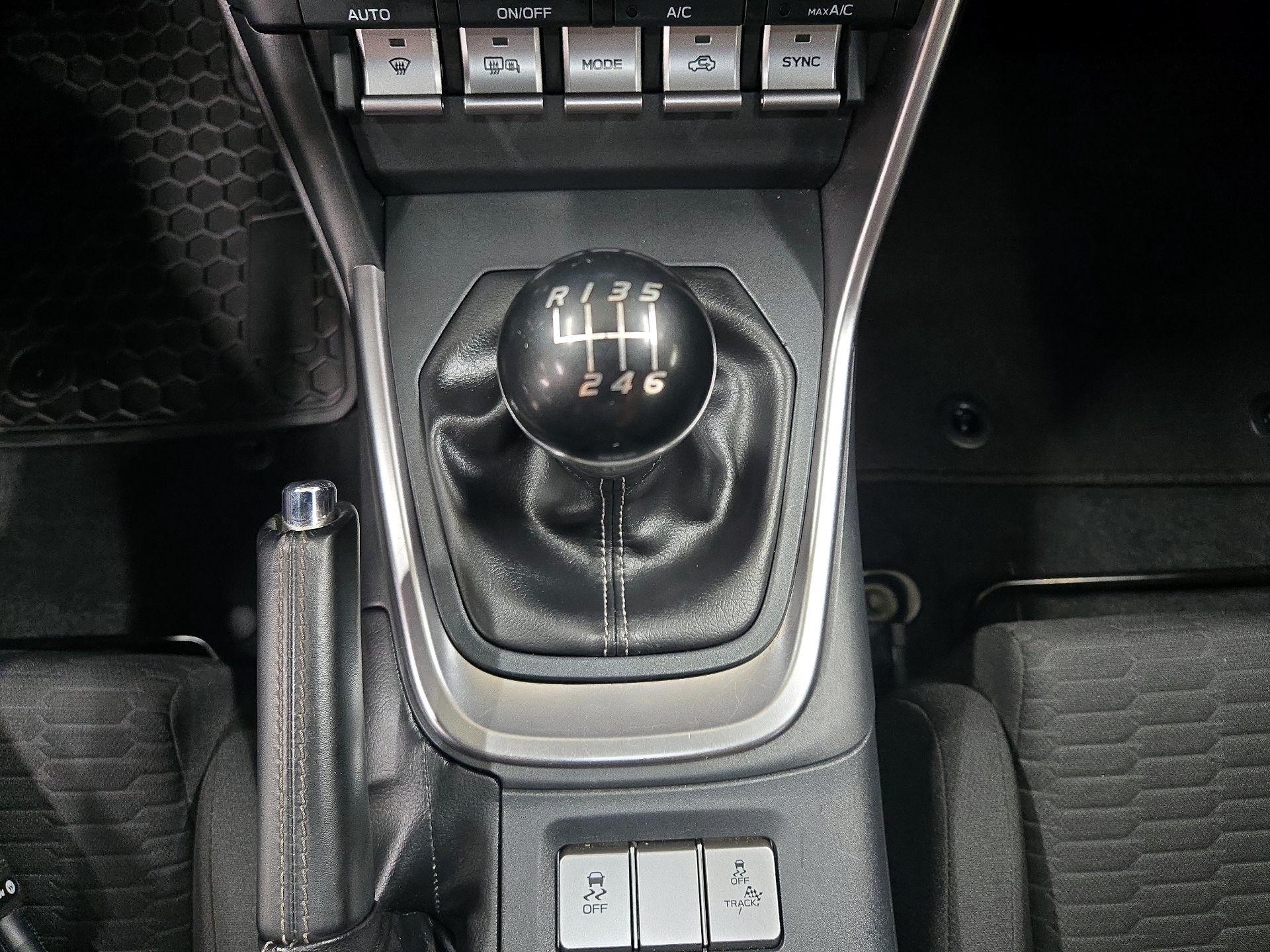 Thumbnail: 2022 Toyota GR86 - 16