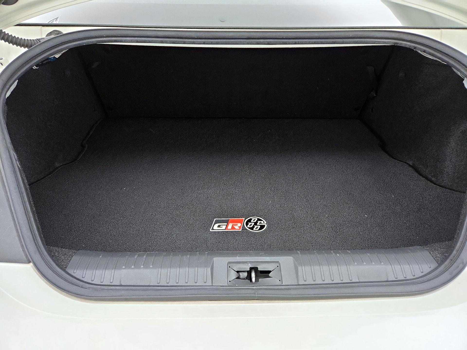 Thumbnail: 2022 Toyota GR86 - 18