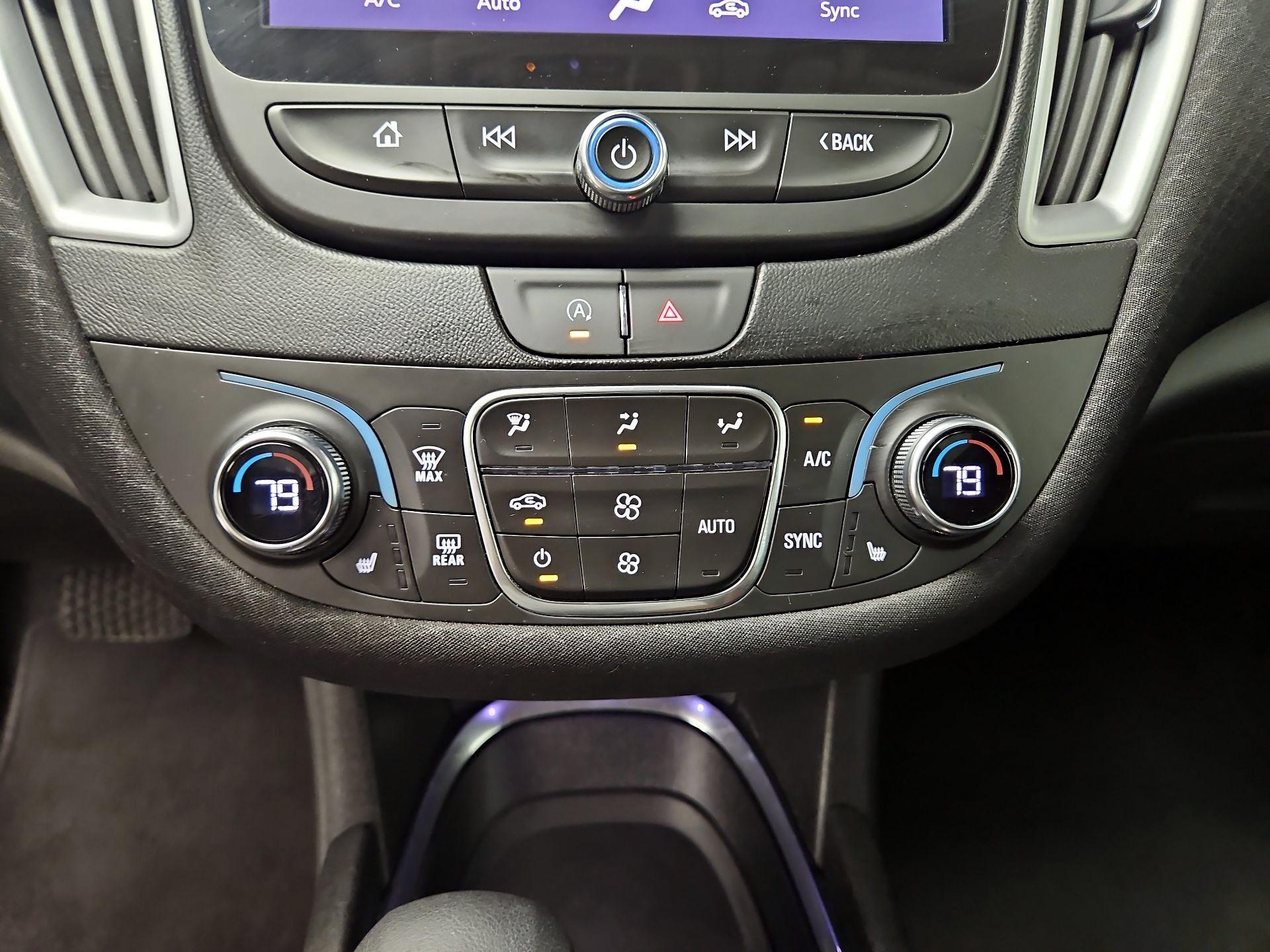 Thumbnail: 2023 Chevrolet Malibu - 16