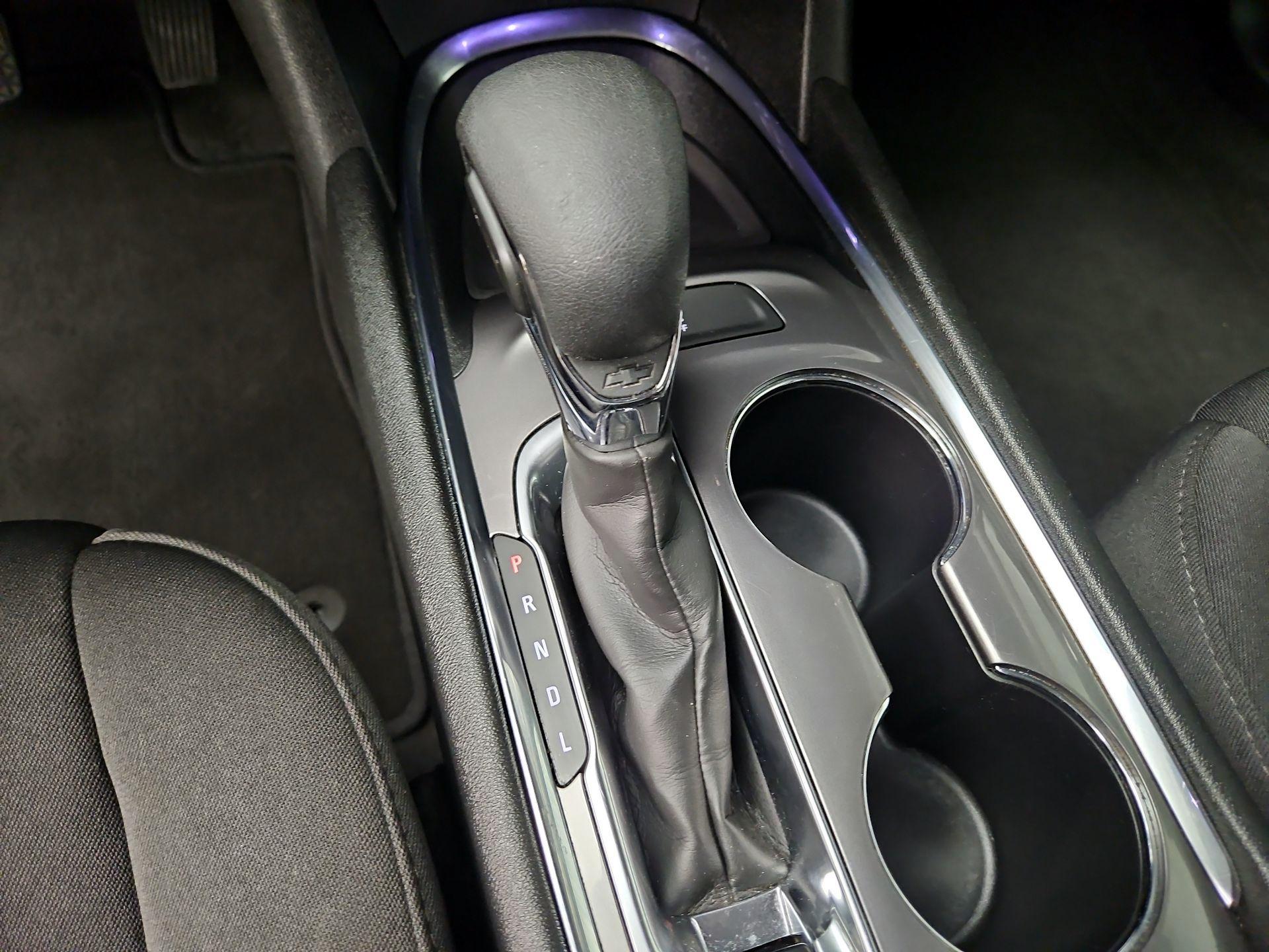 Thumbnail: 2023 Chevrolet Malibu - 17