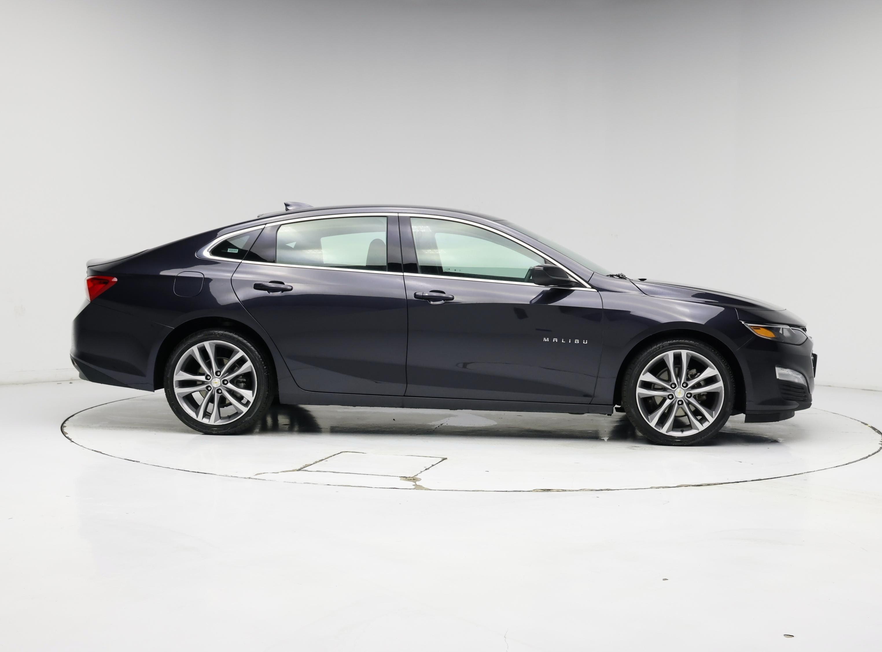 Thumbnail: 2023 Chevrolet Malibu - 7