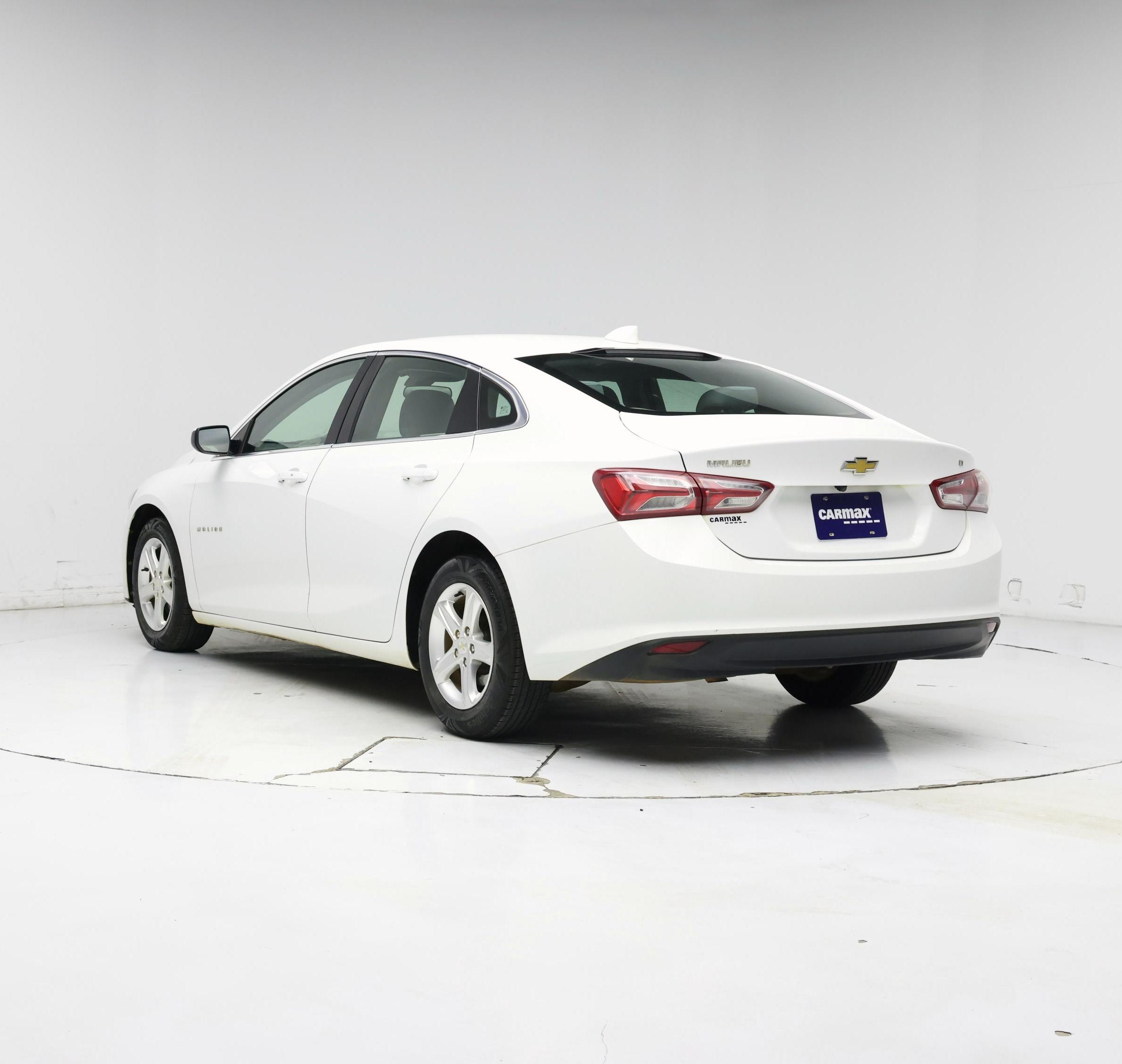 Thumbnail: 2022 Chevrolet Malibu - 2