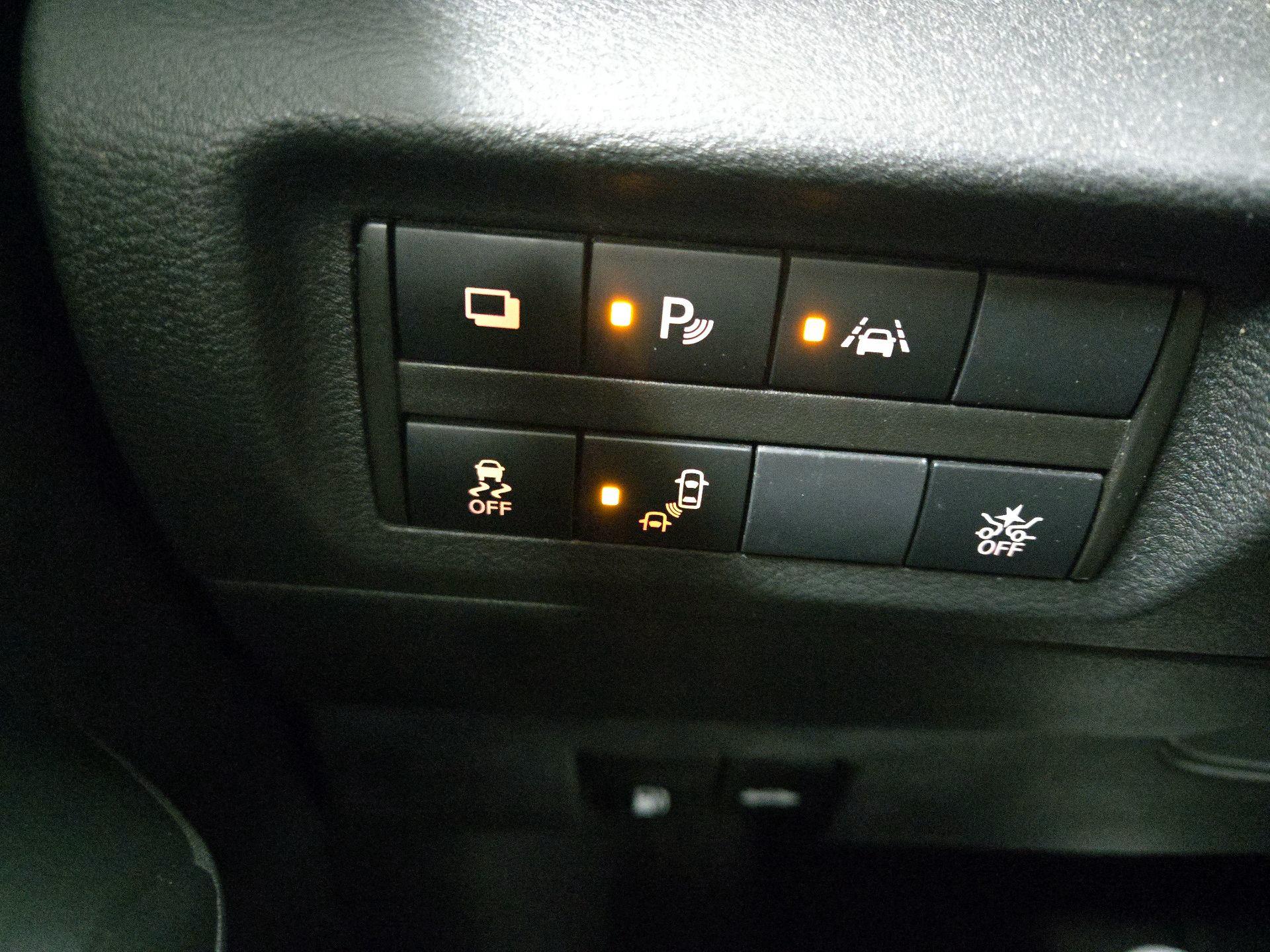 Thumbnail: 2021 Nissan Kicks - 13