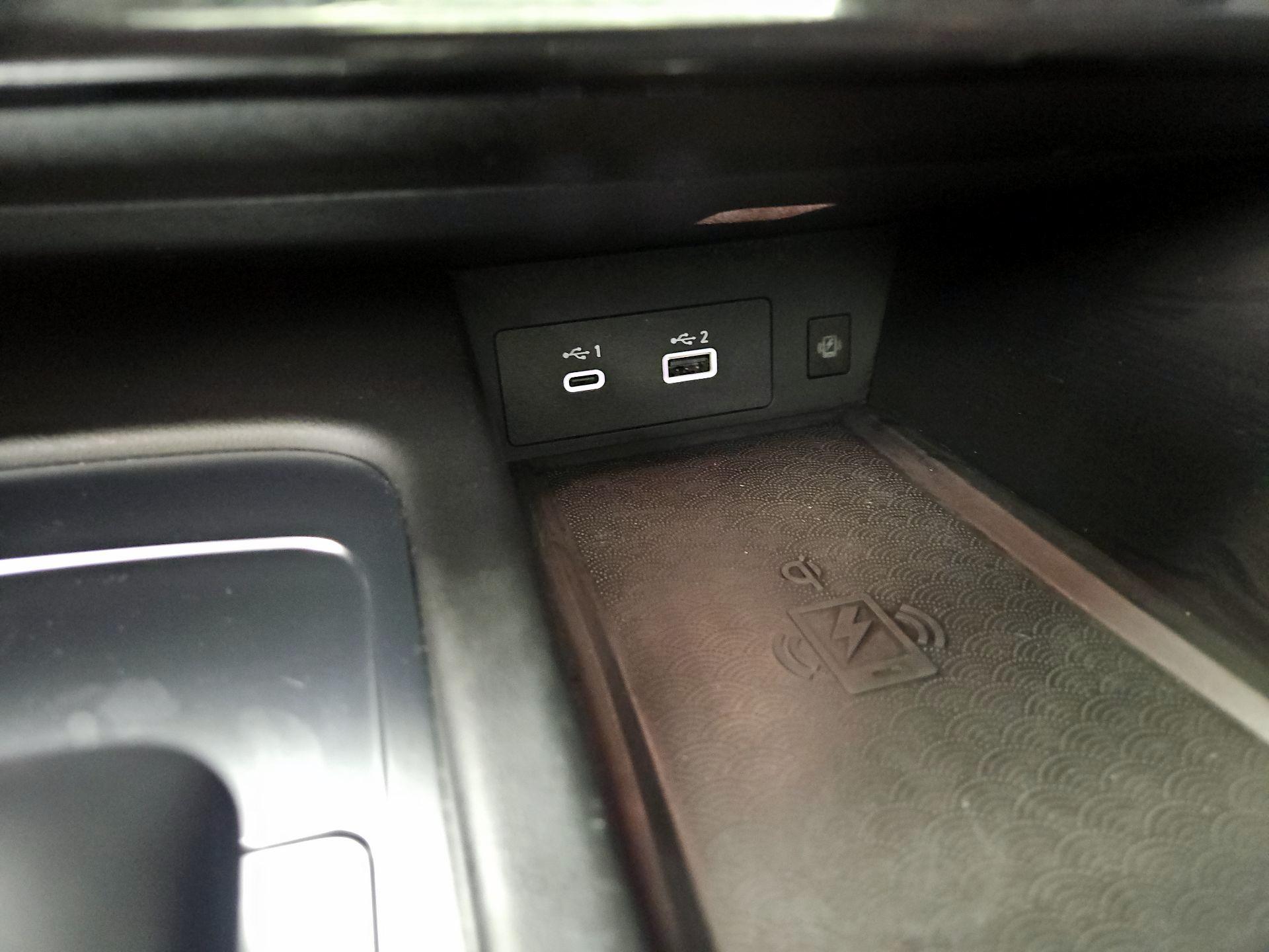 Thumbnail: 2023 INFINITI QX60 - 19