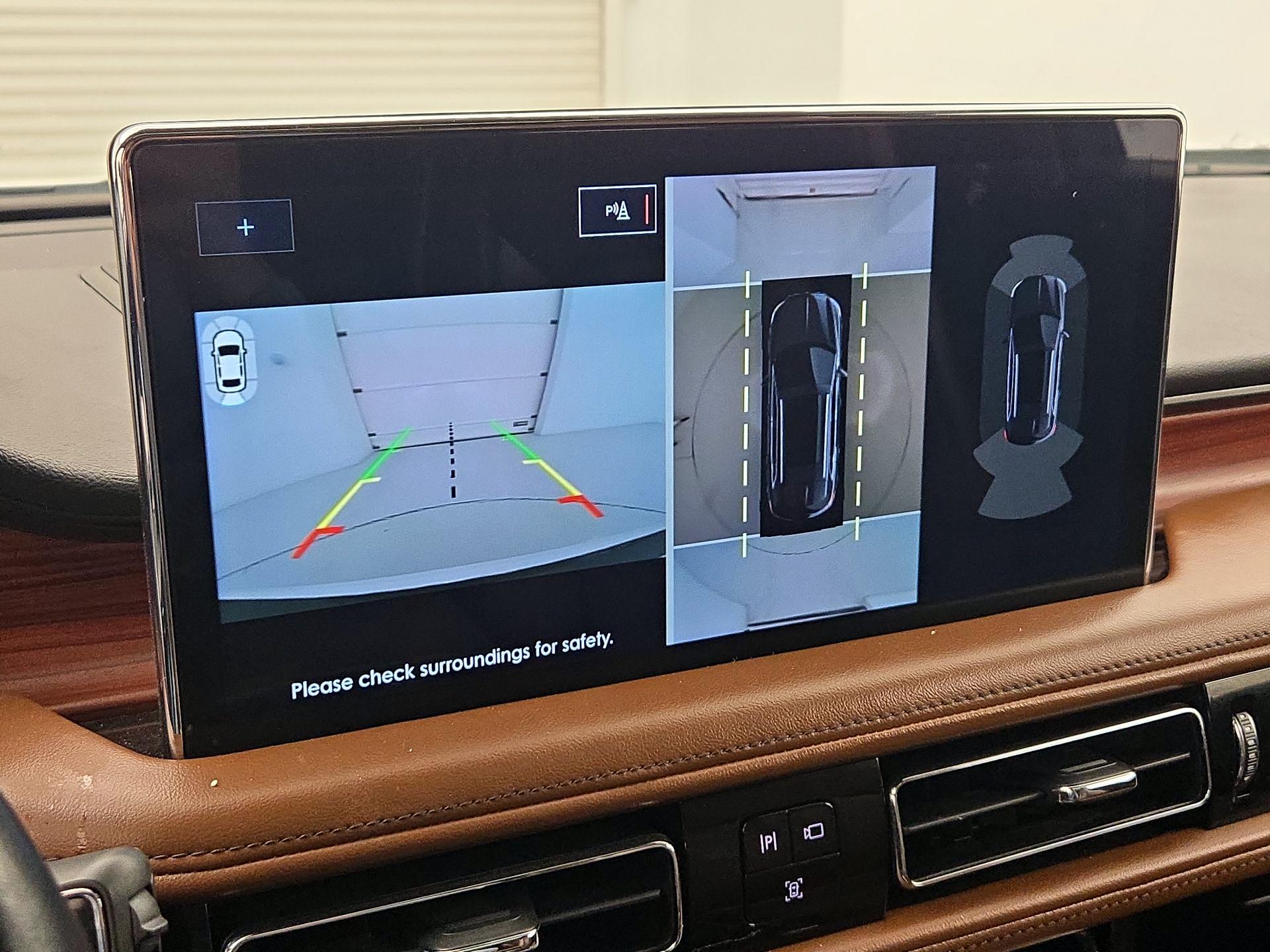 Thumbnail: 2021 Lincoln Nautilus - 15