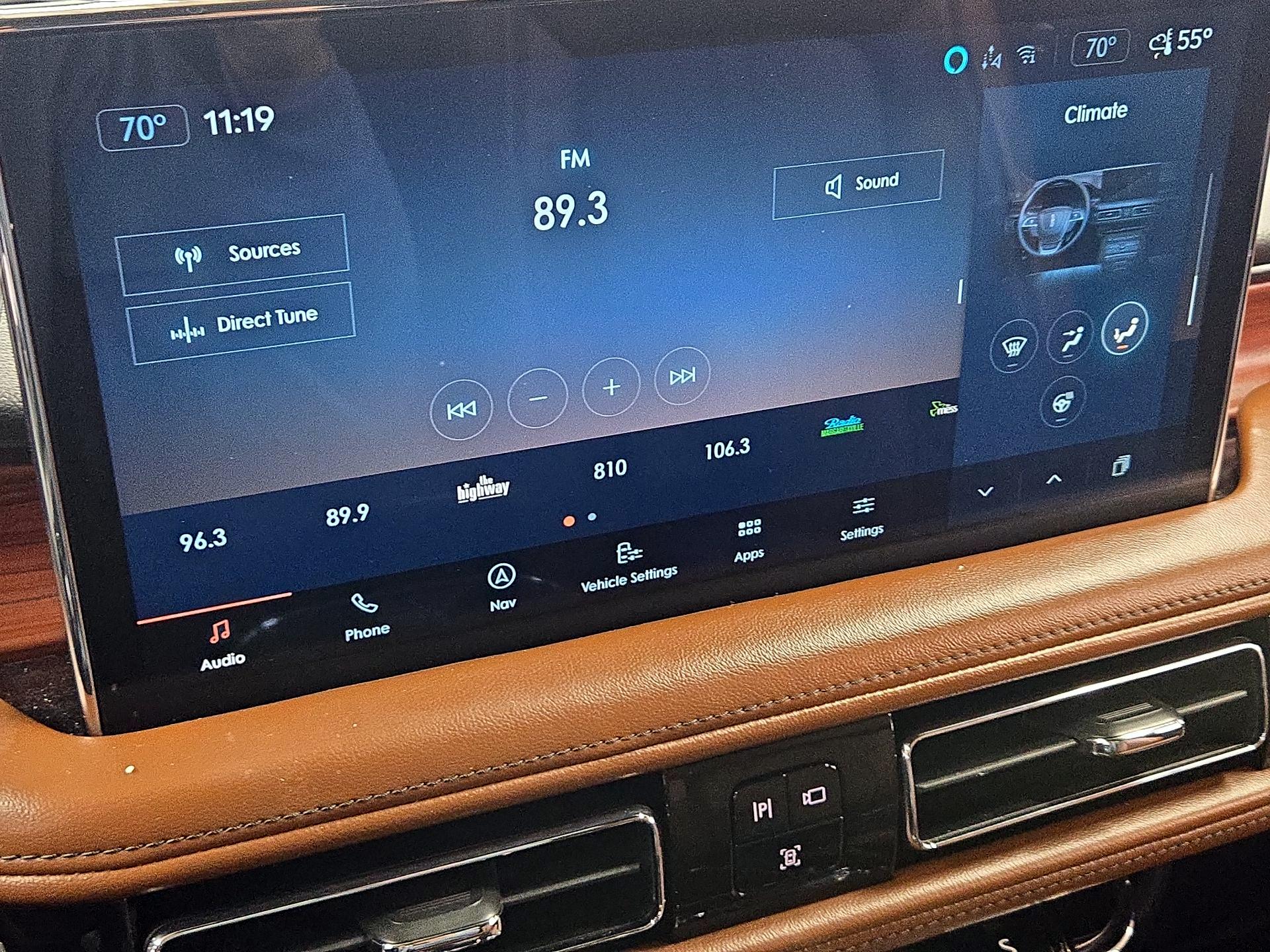 Thumbnail: 2021 Lincoln Nautilus - 16