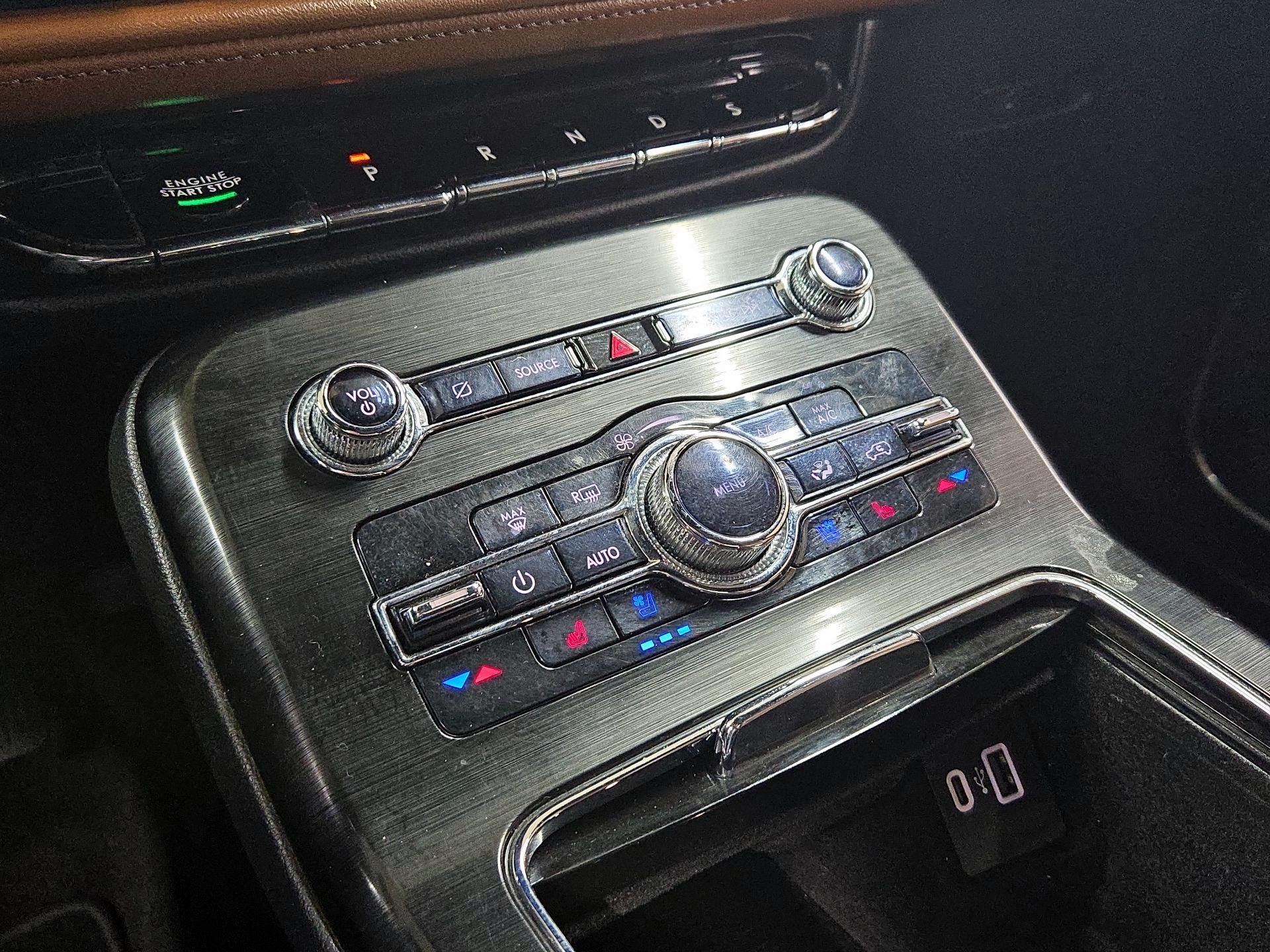 Thumbnail: 2021 Lincoln Nautilus - 17