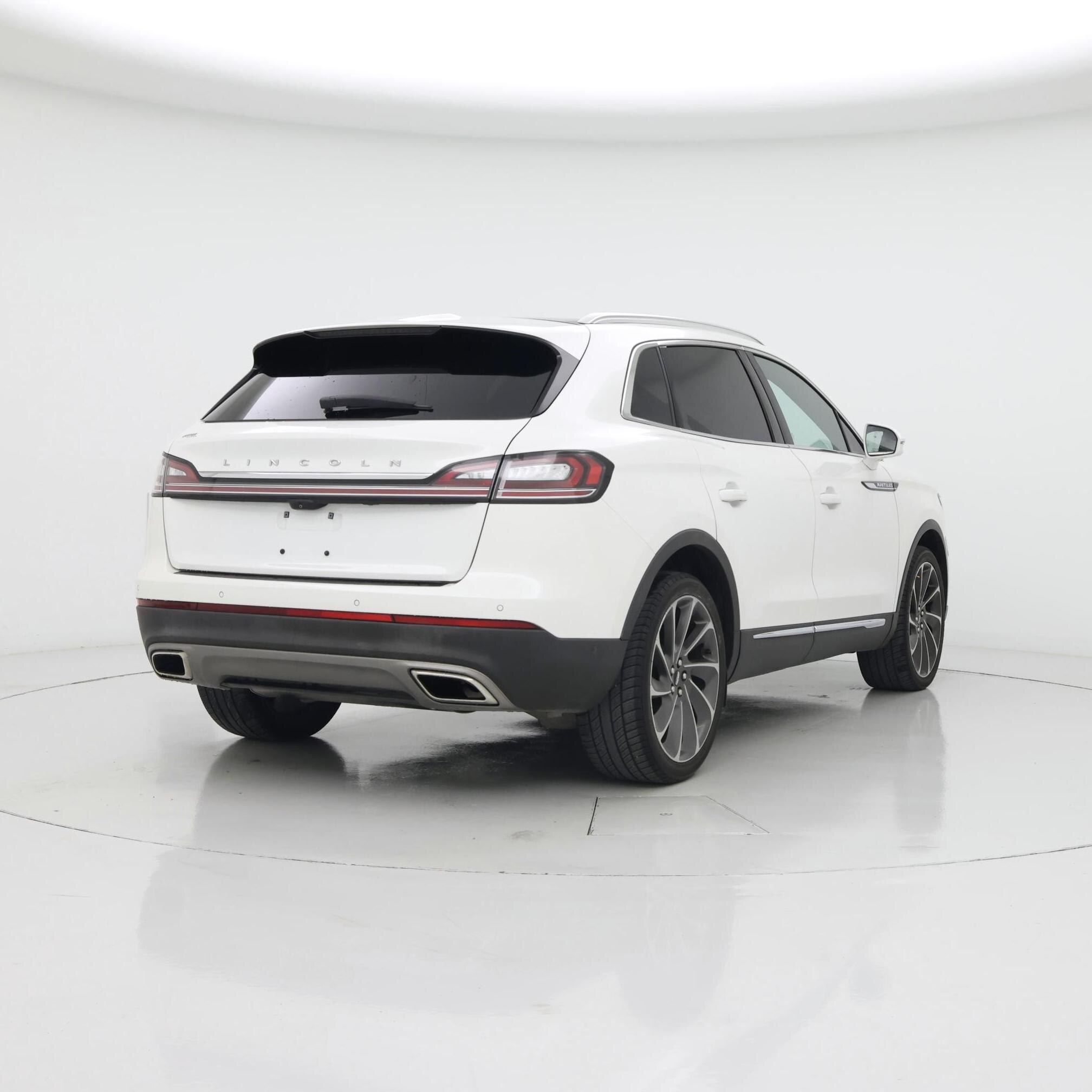 Thumbnail: 2021 Lincoln Nautilus - 8