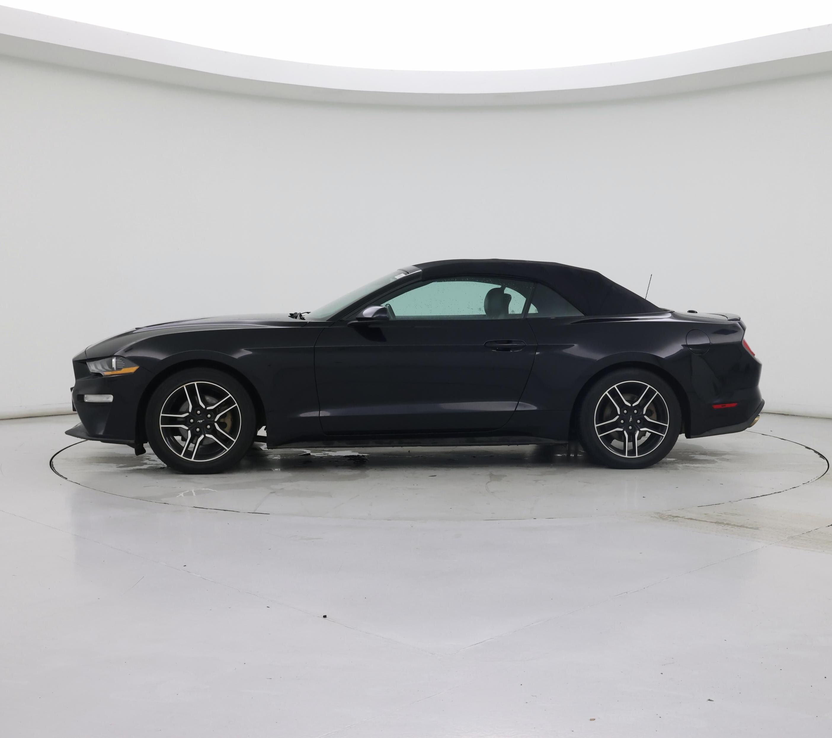 Thumbnail: 2021 Ford Mustang - 3