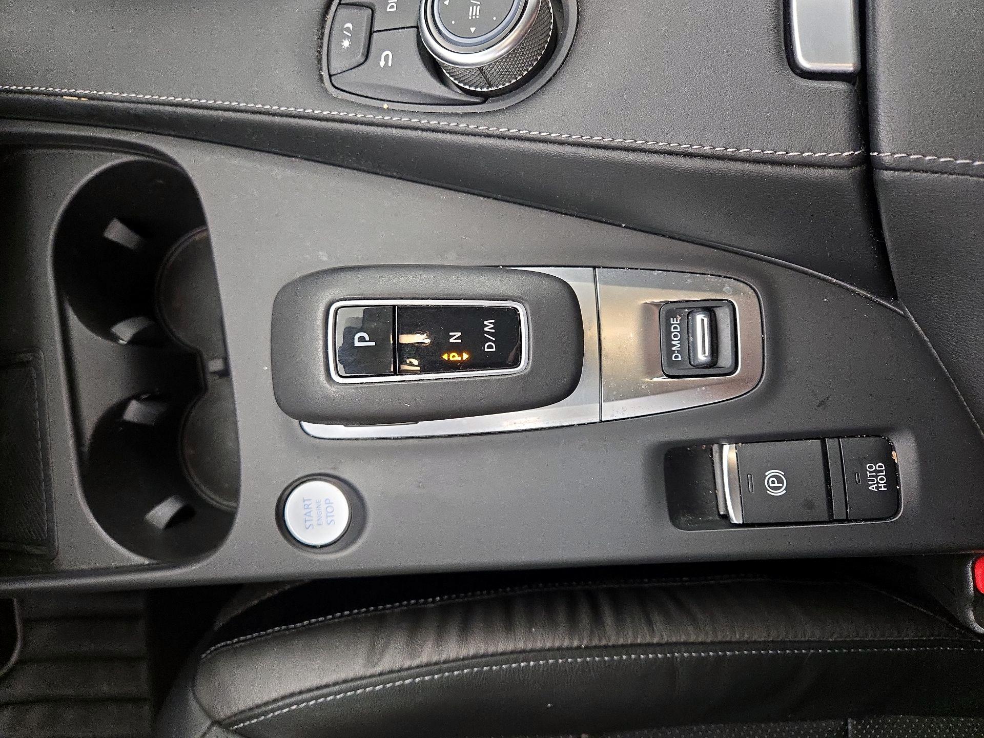 Thumbnail: 2023 INFINITI QX50 - 17