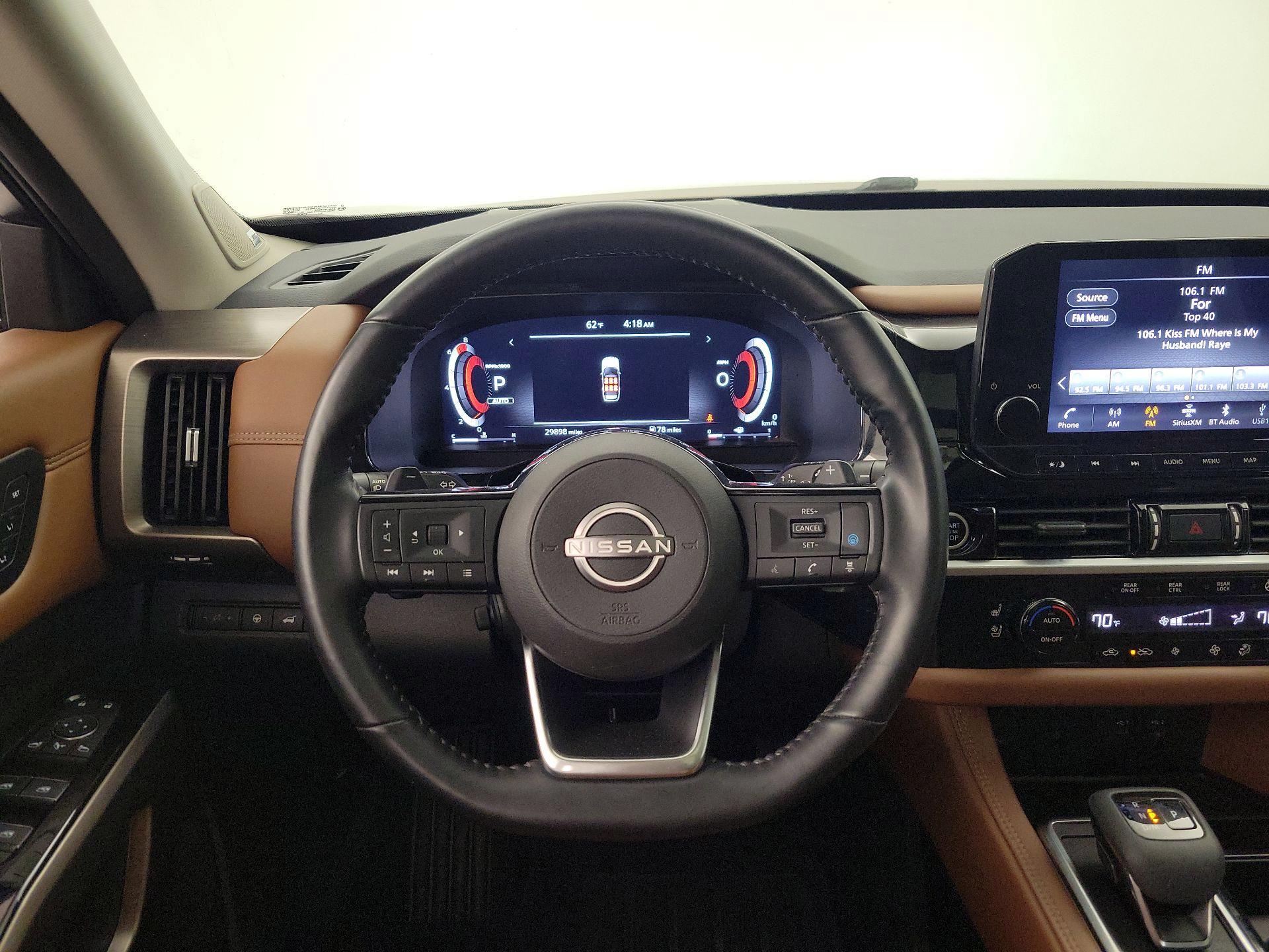 Thumbnail: 2023 Nissan Pathfinder - 10