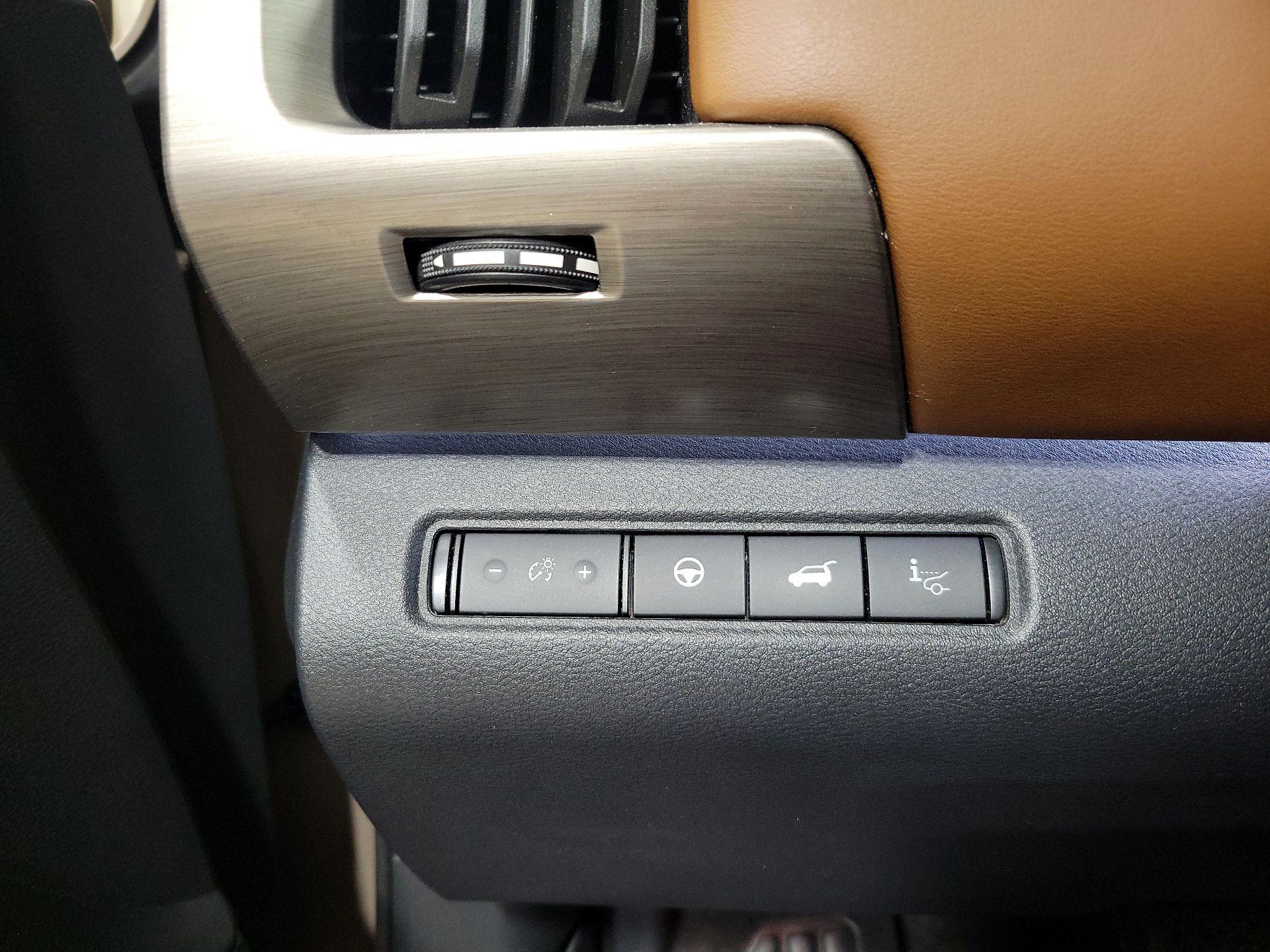 Thumbnail: 2023 Nissan Pathfinder - 13